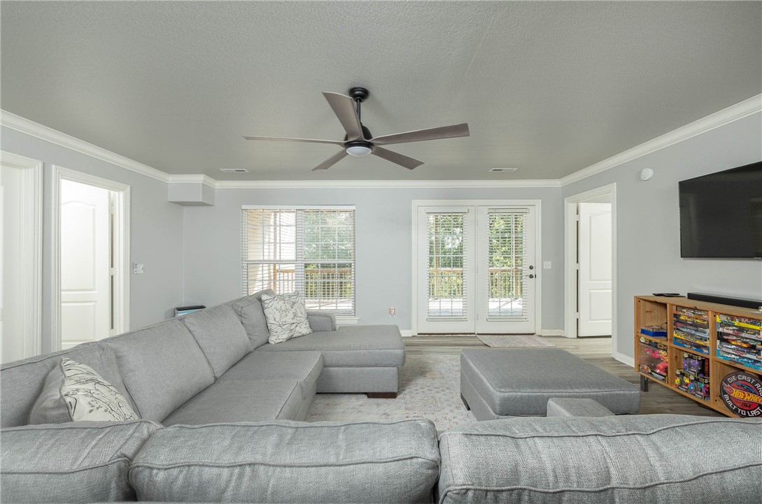 Bella Vista, Arkansas, 72714, United States, 4 Bedrooms Bedrooms, ,4 BathroomsBathrooms,Residential,For Sale,1918592