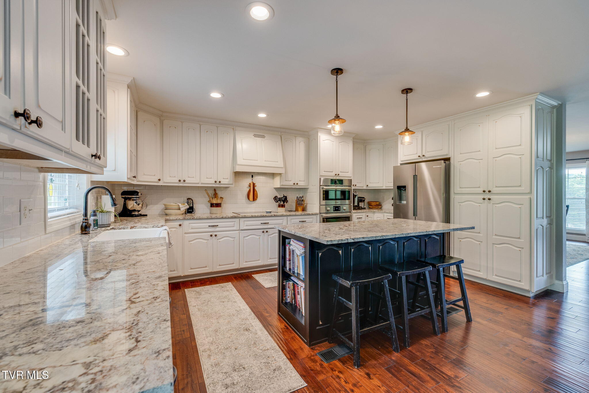 Bluff City, Tennessee, 37618, United States, 3 Bedrooms Bedrooms, ,4 BathroomsBathrooms,Residential,For Sale,2048525