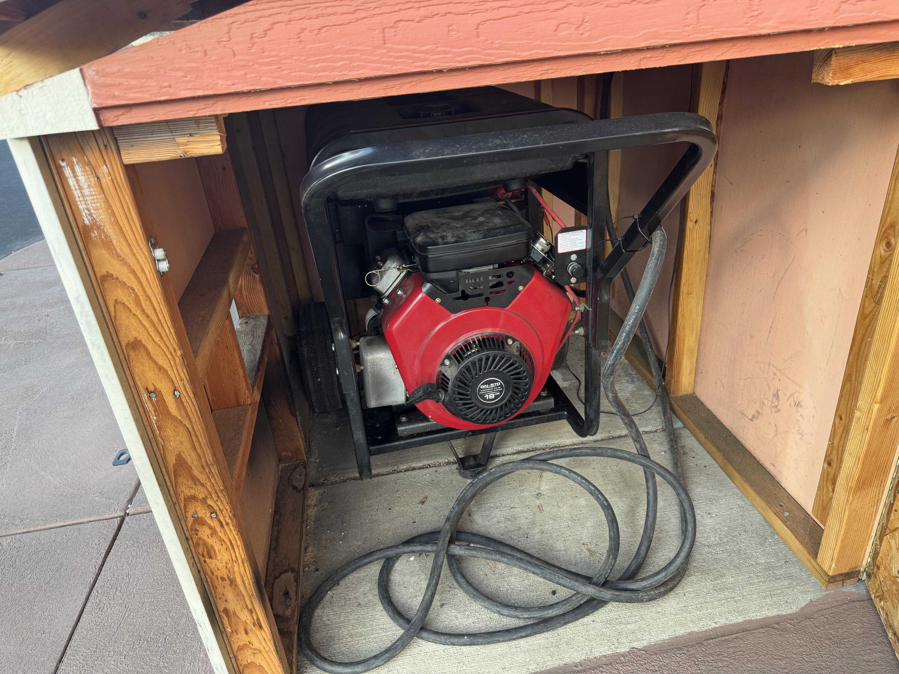 Bend, Oregon, 97703, United States, 3 Bedrooms Bedrooms, ,2 BathroomsBathrooms,Residential,For Sale,2005740