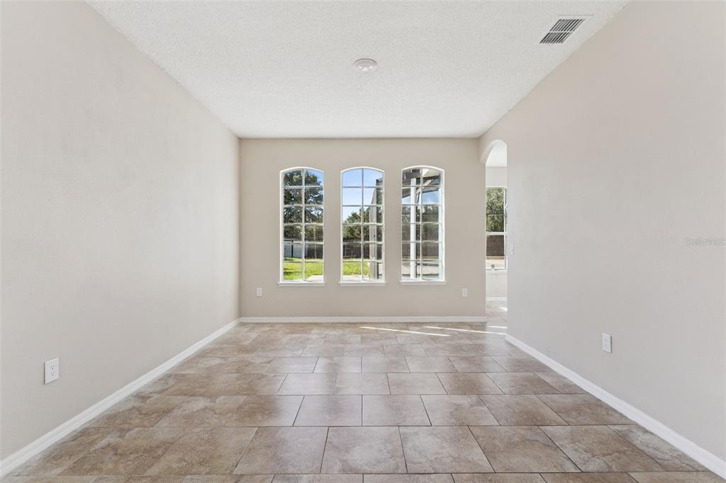 Orlando, Florida, 32824, United States, 4 Bedrooms Bedrooms, ,4 BathroomsBathrooms,Residential,For Sale,1987681