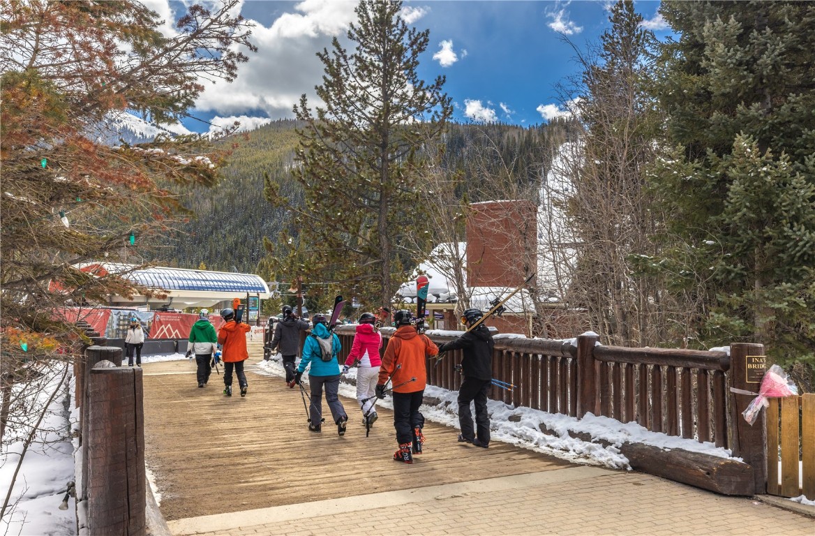 Keystone, Colorado, 80435, United States, 3 Bedrooms Bedrooms, ,2 BathroomsBathrooms,Residential,For Sale,1794771