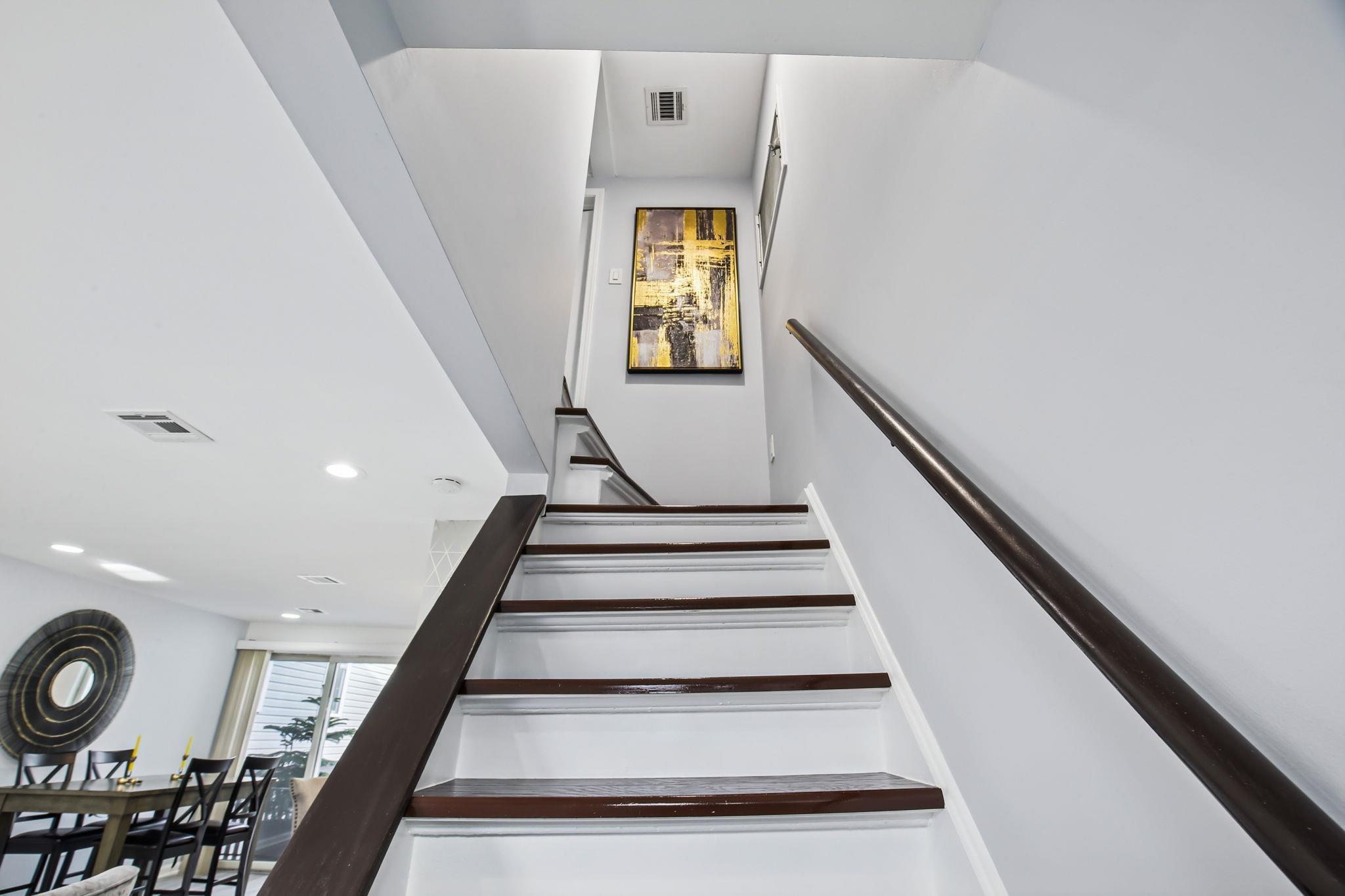 Bayonne, New Jersey, 07002, United States, 4 Bedrooms Bedrooms, ,2 BathroomsBathrooms,Residential,For Sale,1996771