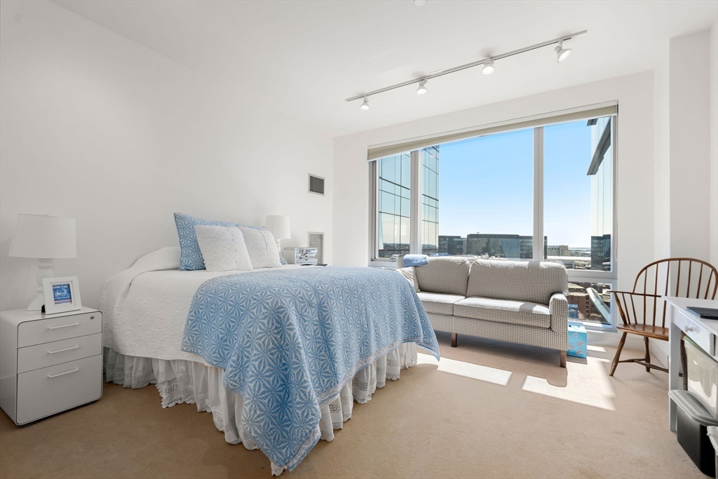 Boston, Massachusetts, 02210, United States, 2 Bedrooms Bedrooms, ,3 BathroomsBathrooms,Residential,For Sale,1770801