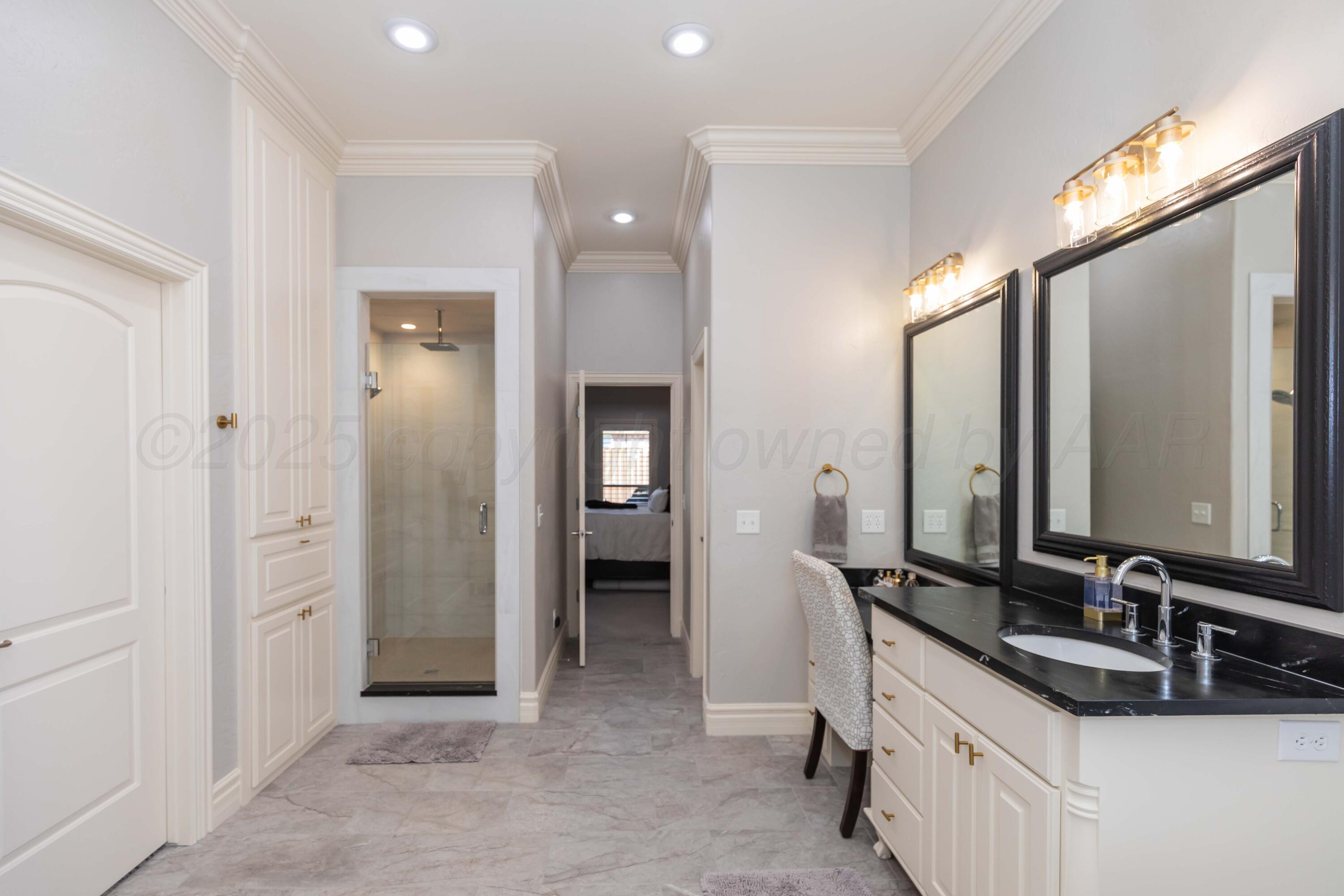 Amarillo, Texas, 79119, United States, 4 Bedrooms Bedrooms, ,5 BathroomsBathrooms,Residential,For Sale,1988347