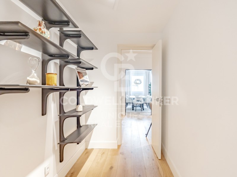 Madrid, Comunidad de Madrid, ES, 5 Bedrooms Bedrooms, ,5 BathroomsBathrooms,Residential,For Sale,1942128