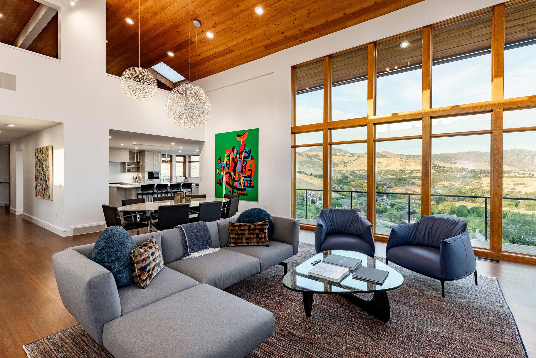  Stunning Contemporary Home with Commanding Views - 物件實景