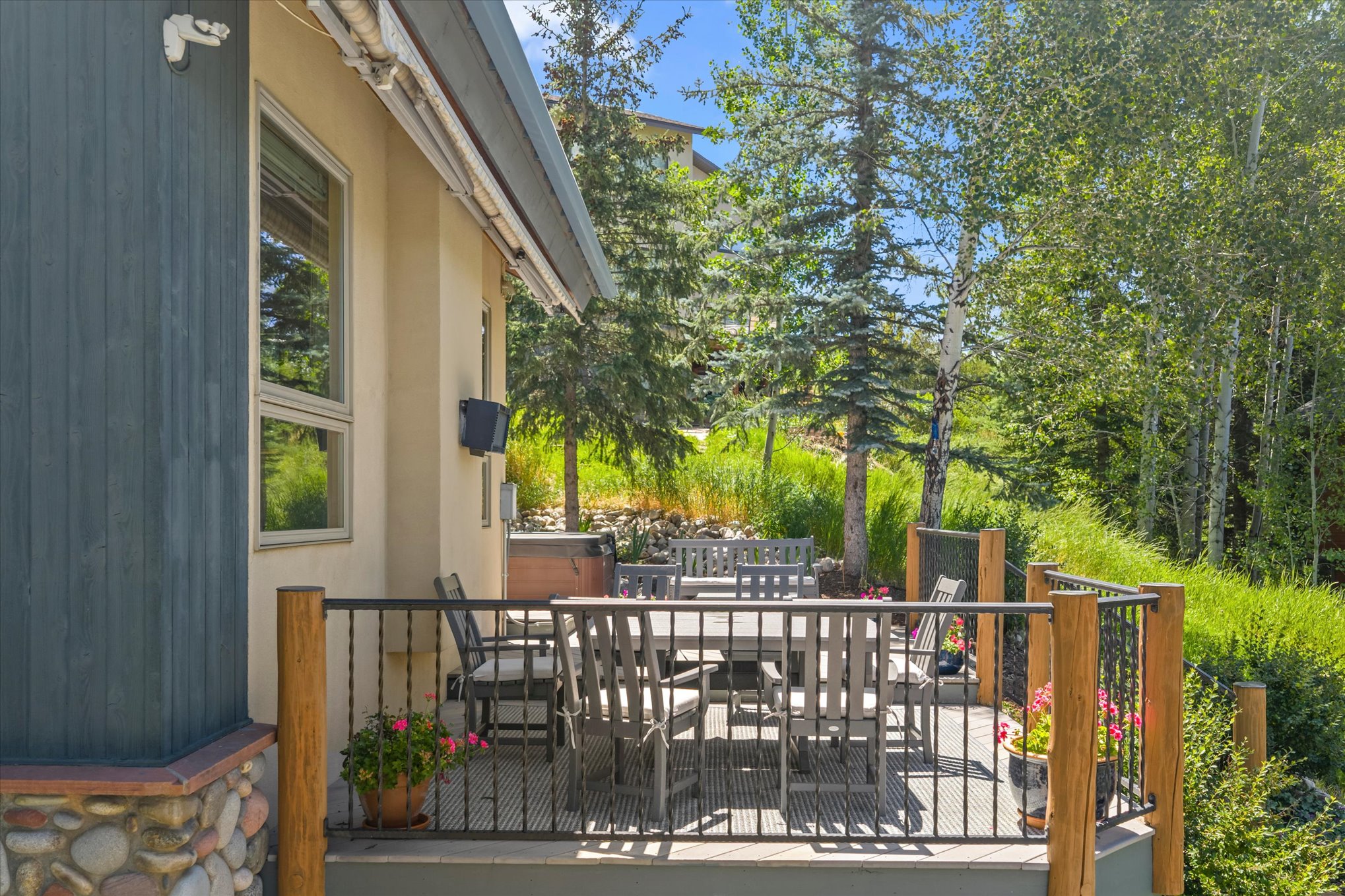  2531 Longthong Road, Steamboat Springs, CO 80487 - 物件實景