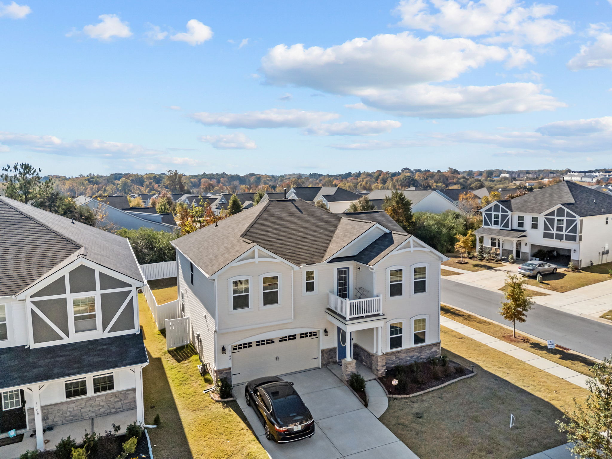 Charlotte, North Carolina, 28269, United States, 5 Bedrooms Bedrooms, ,3 BathroomsBathrooms,Residential,For Sale,1993856