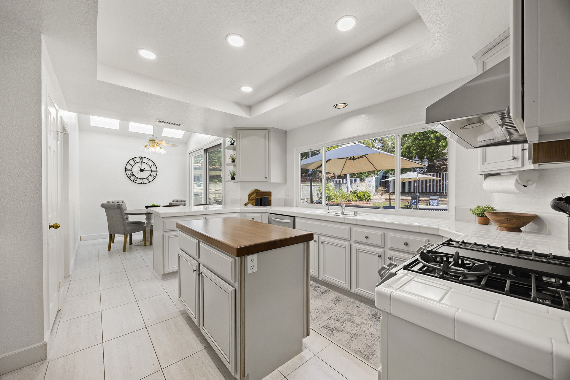 Walnut, California, 91789, United States, 5 Bedrooms Bedrooms, ,3 BathroomsBathrooms,Residential,For Sale,2048876