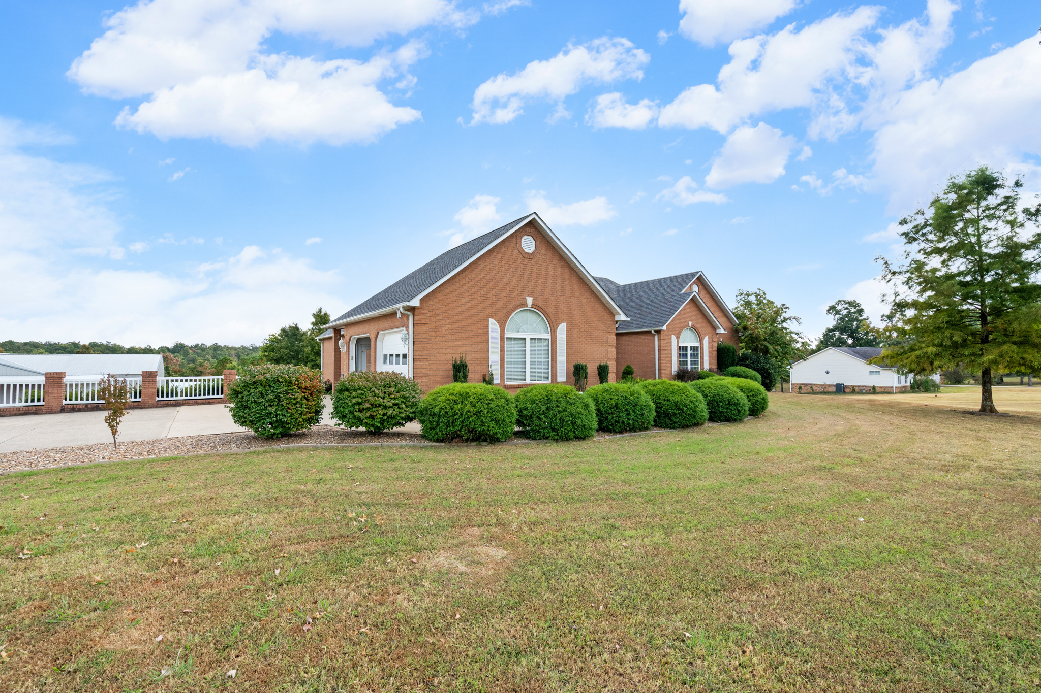 Poplar Bluff, Missouri, 63901, United States, 6 Bedrooms Bedrooms, ,3 BathroomsBathrooms,Residential,For Sale,1977359