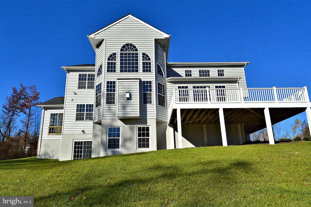 Clinton, Maryland, 20735, United States, 6 Bedrooms Bedrooms, ,6 BathroomsBathrooms,Residential,For Sale,1864170