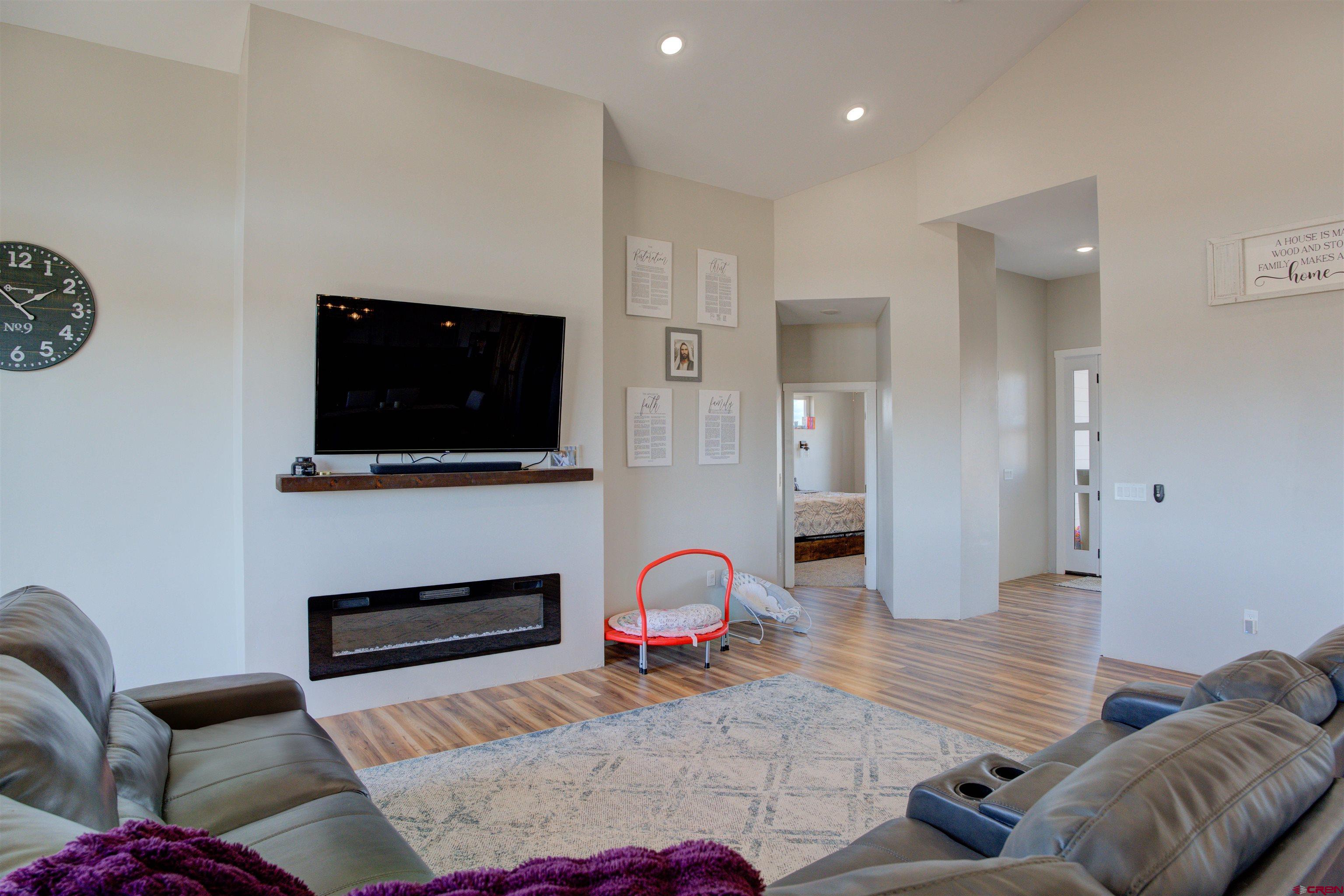 Cortez, Colorado, 81321, United States, 3 Bedrooms Bedrooms, ,3 BathroomsBathrooms,Residential,For Sale,1929153