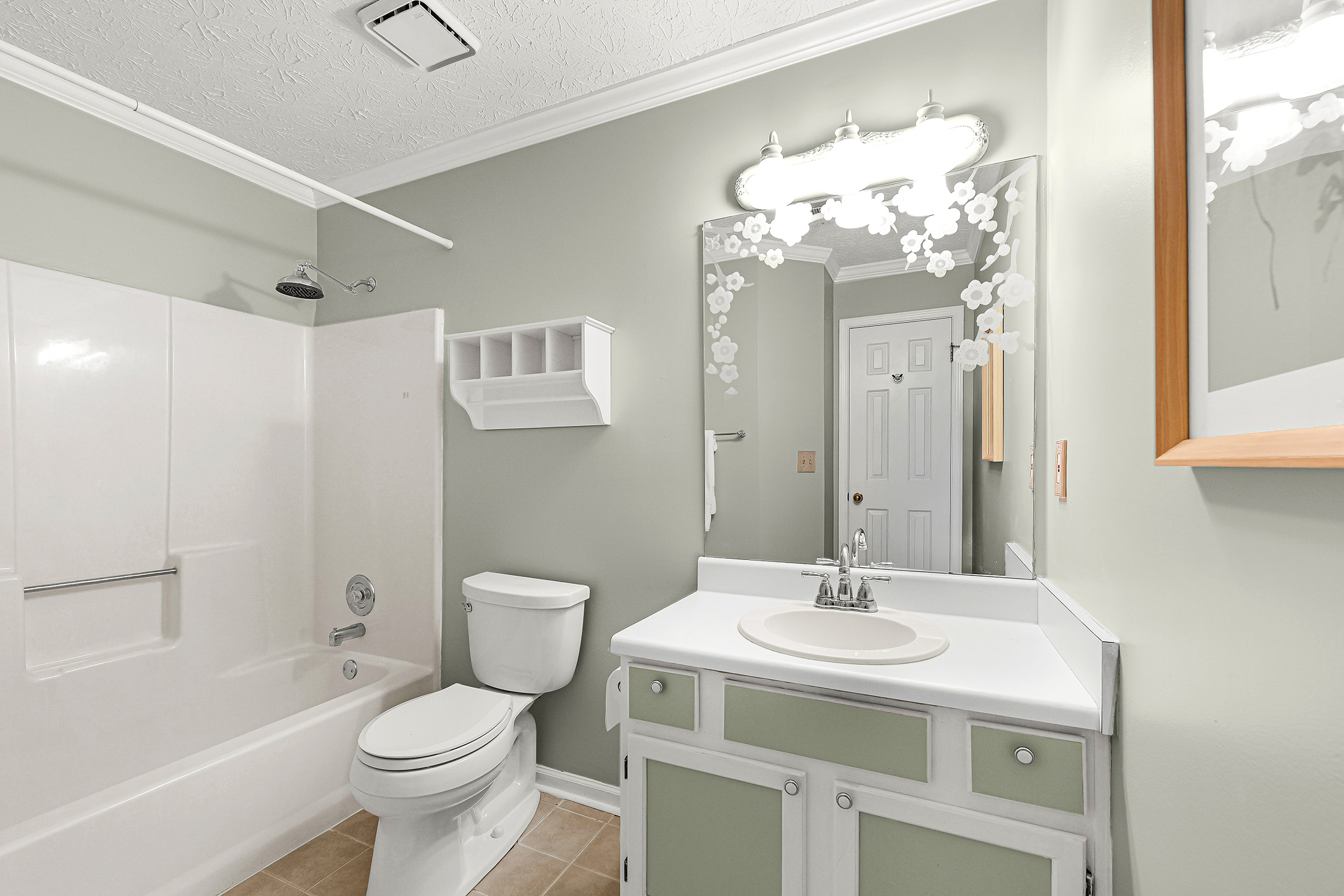  Effortless Living in Charming Alpharetta Home - 物件實景