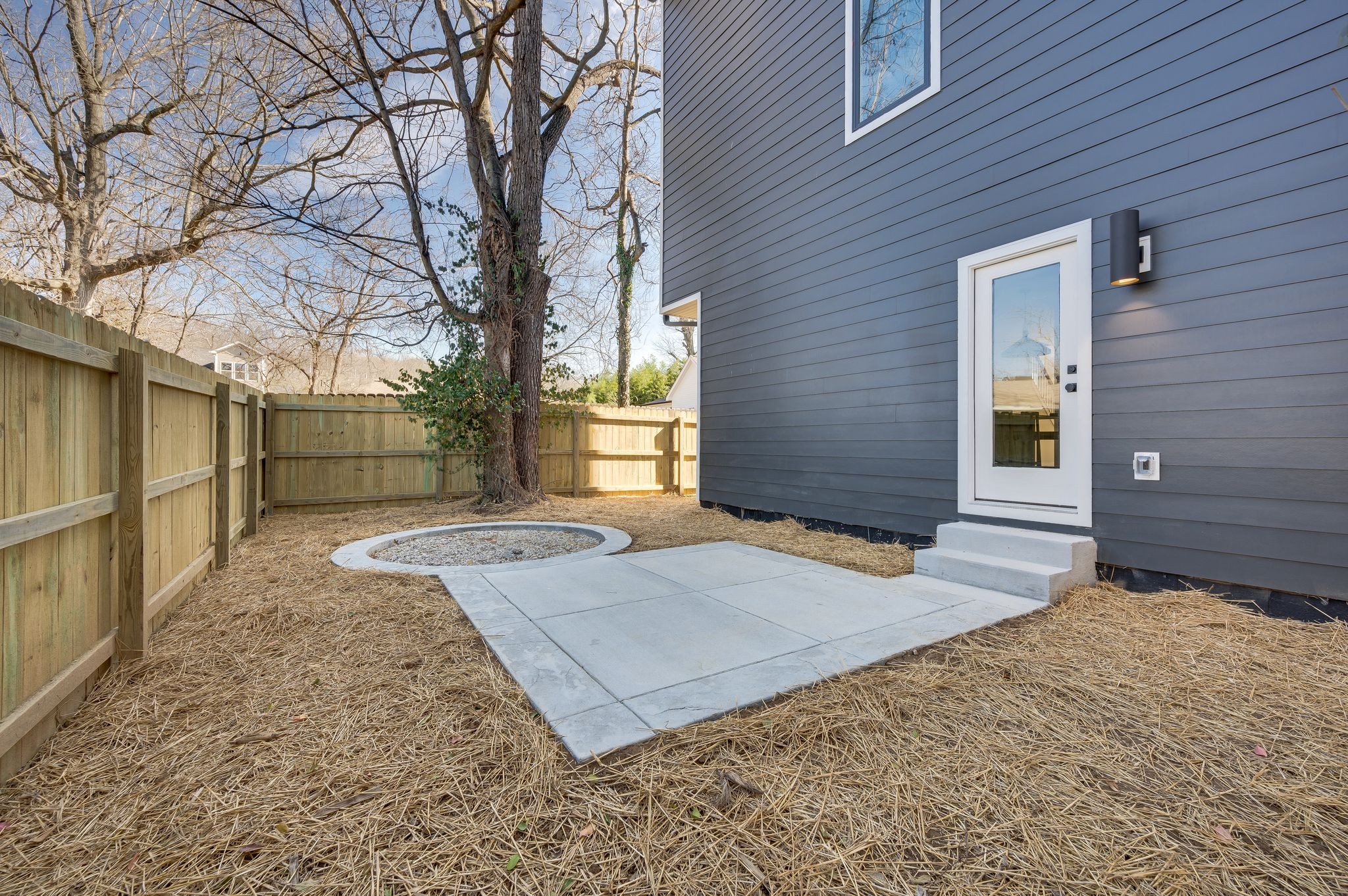 Nashville, Tennessee, 37206, United States, 4 Bedrooms Bedrooms, ,4 BathroomsBathrooms,Residential,For Sale,1917969