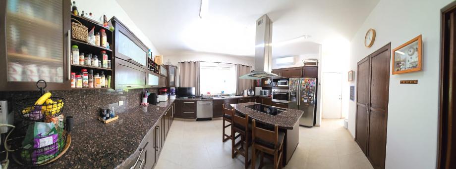 Monterrey, Nuevo León, 64989, Mexico, 3 Bedrooms Bedrooms, ,4 BathroomsBathrooms,Residential,For Sale,1918483