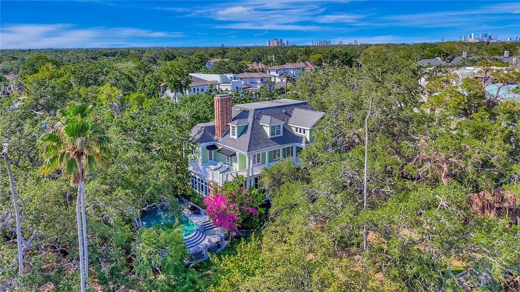 Tampa, Florida, 33611, United States, 5 Bedrooms Bedrooms, ,7 BathroomsBathrooms,Residential,For Sale,1988340