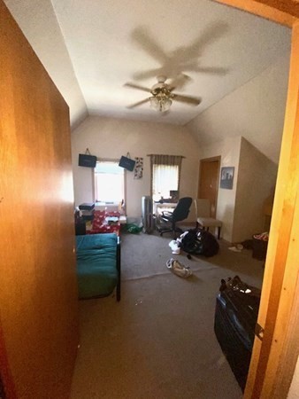 Malden, Massachusetts, 02148, United States, 6 Bedrooms Bedrooms, ,3 BathroomsBathrooms,Residential,For Sale,1860886