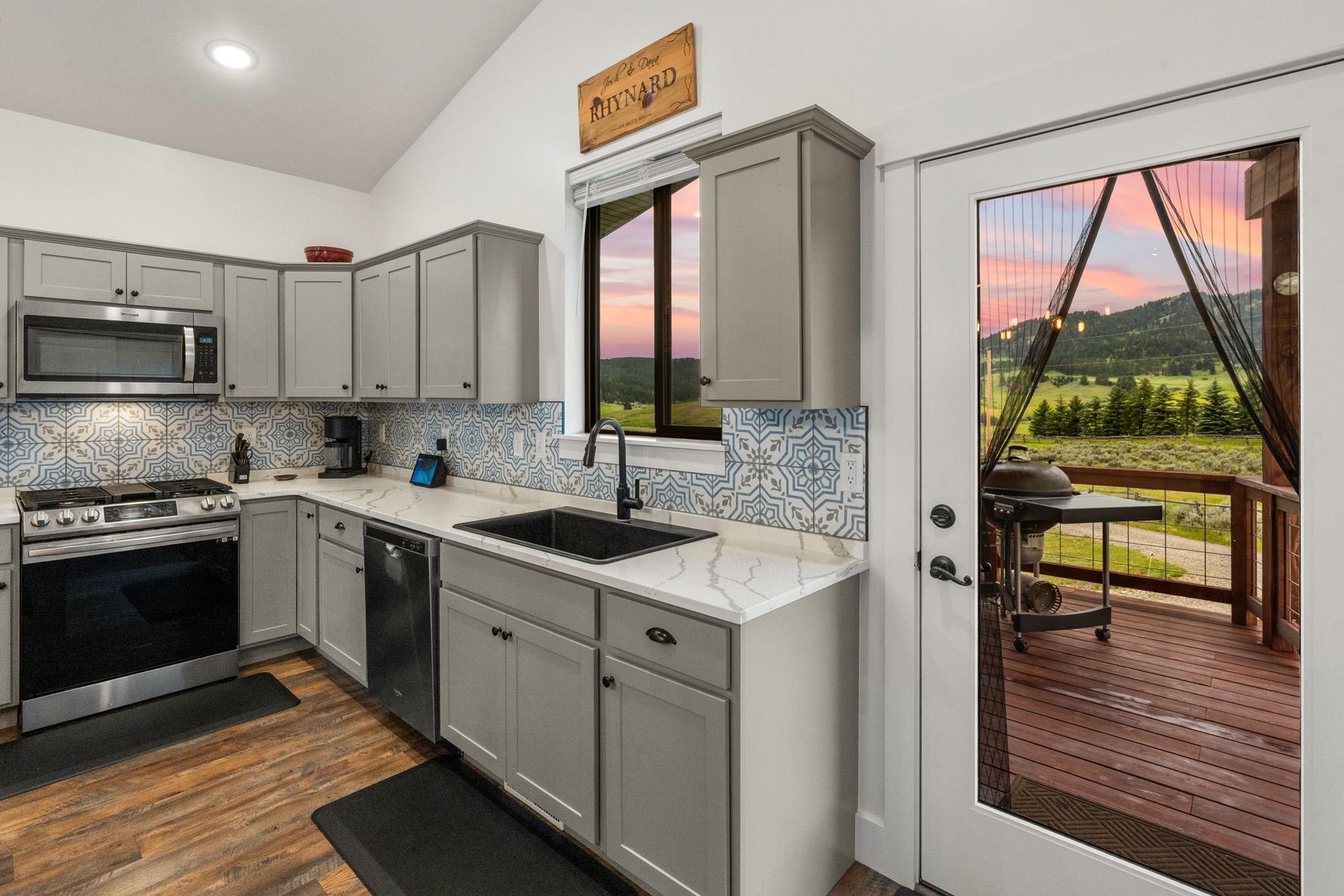  215 Timberline Creek Dr - 物件實景