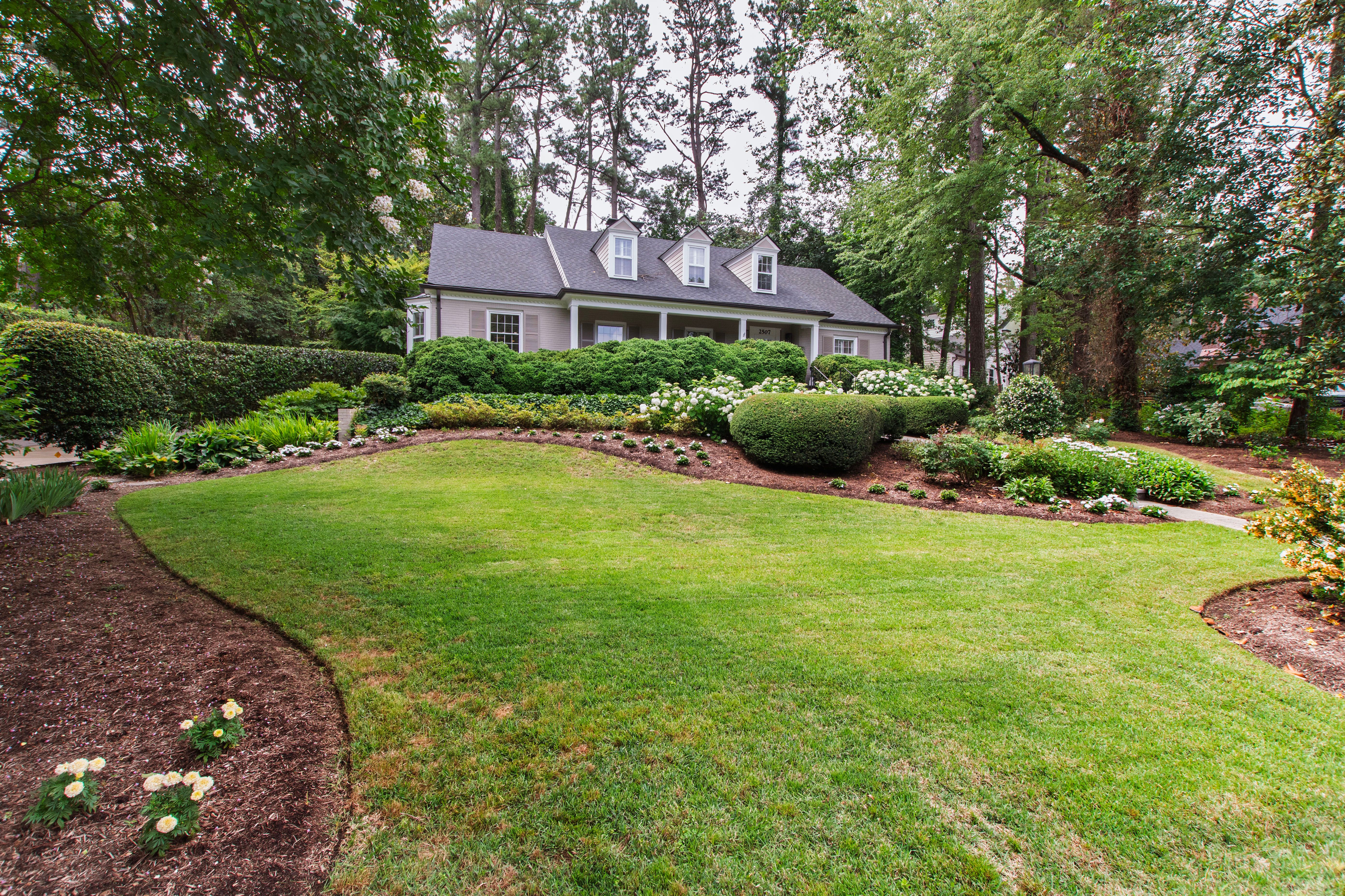 2507 Sanderson Drive, Raleigh, NC 27608 - 物件實景