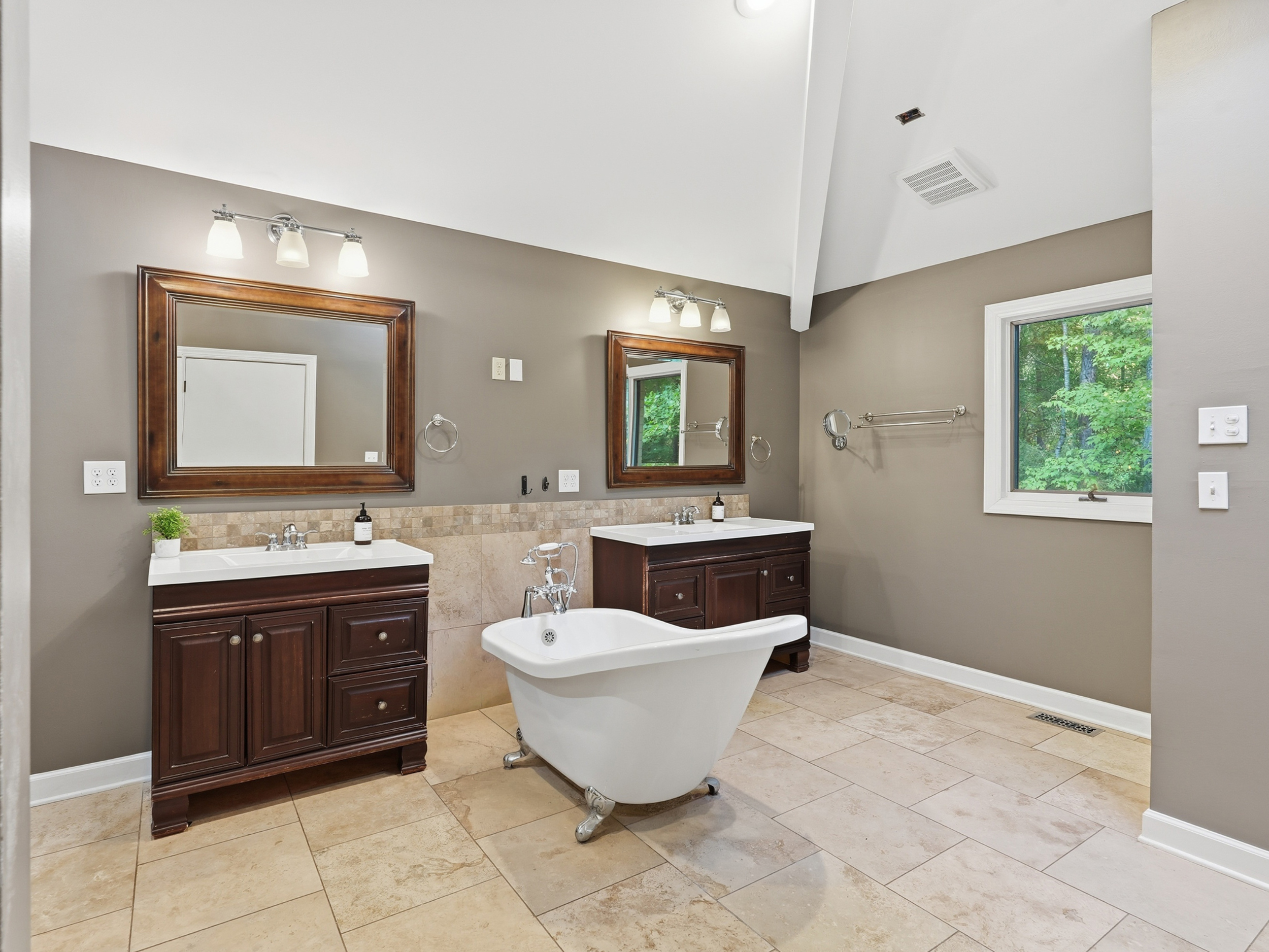  10752 Trego Trail, Raleigh, NC 27614 - 物件實景