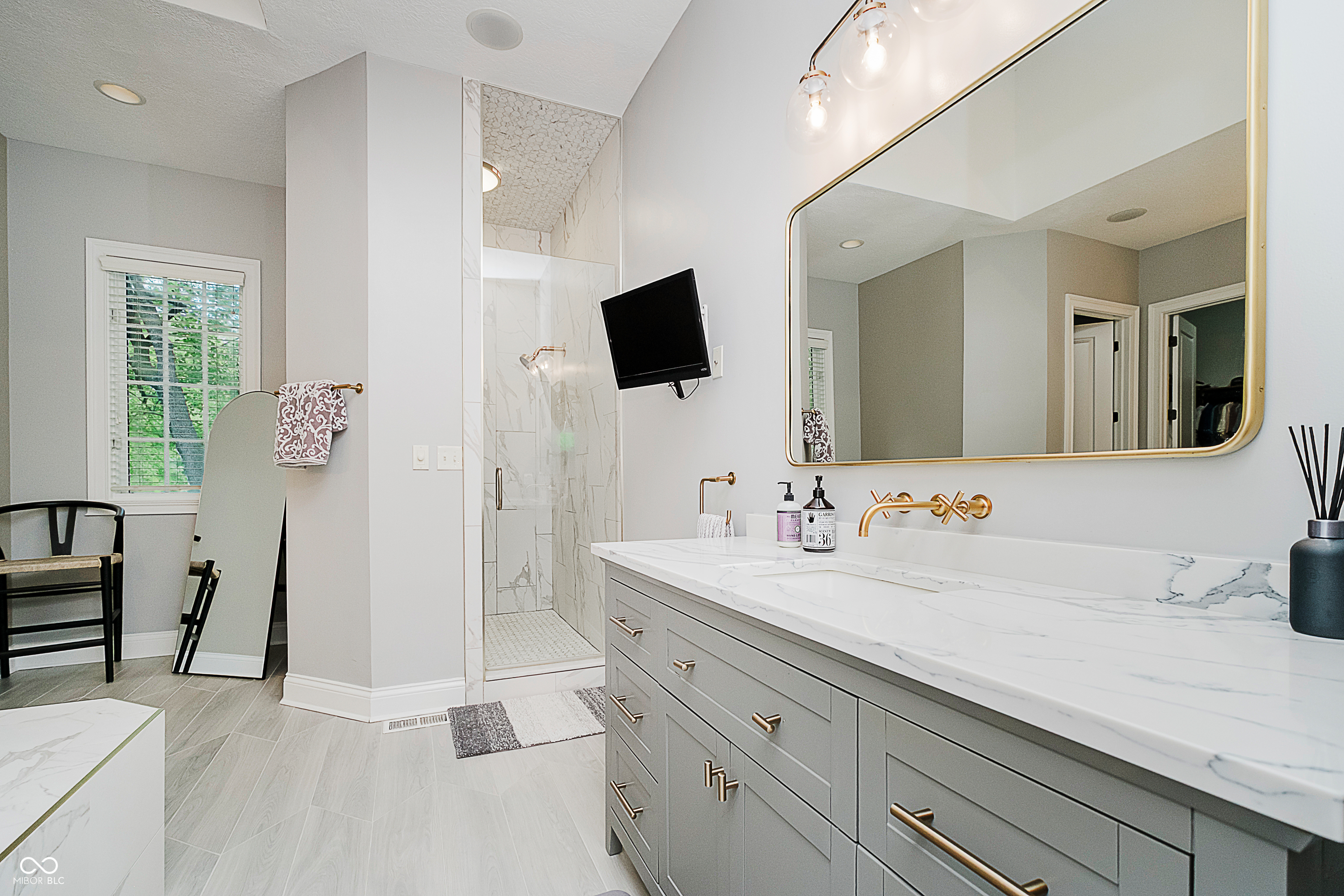 Fishers, Indiana, 46040, United States, 5 Bedrooms Bedrooms, ,5 BathroomsBathrooms,Residential,For Sale,1980240