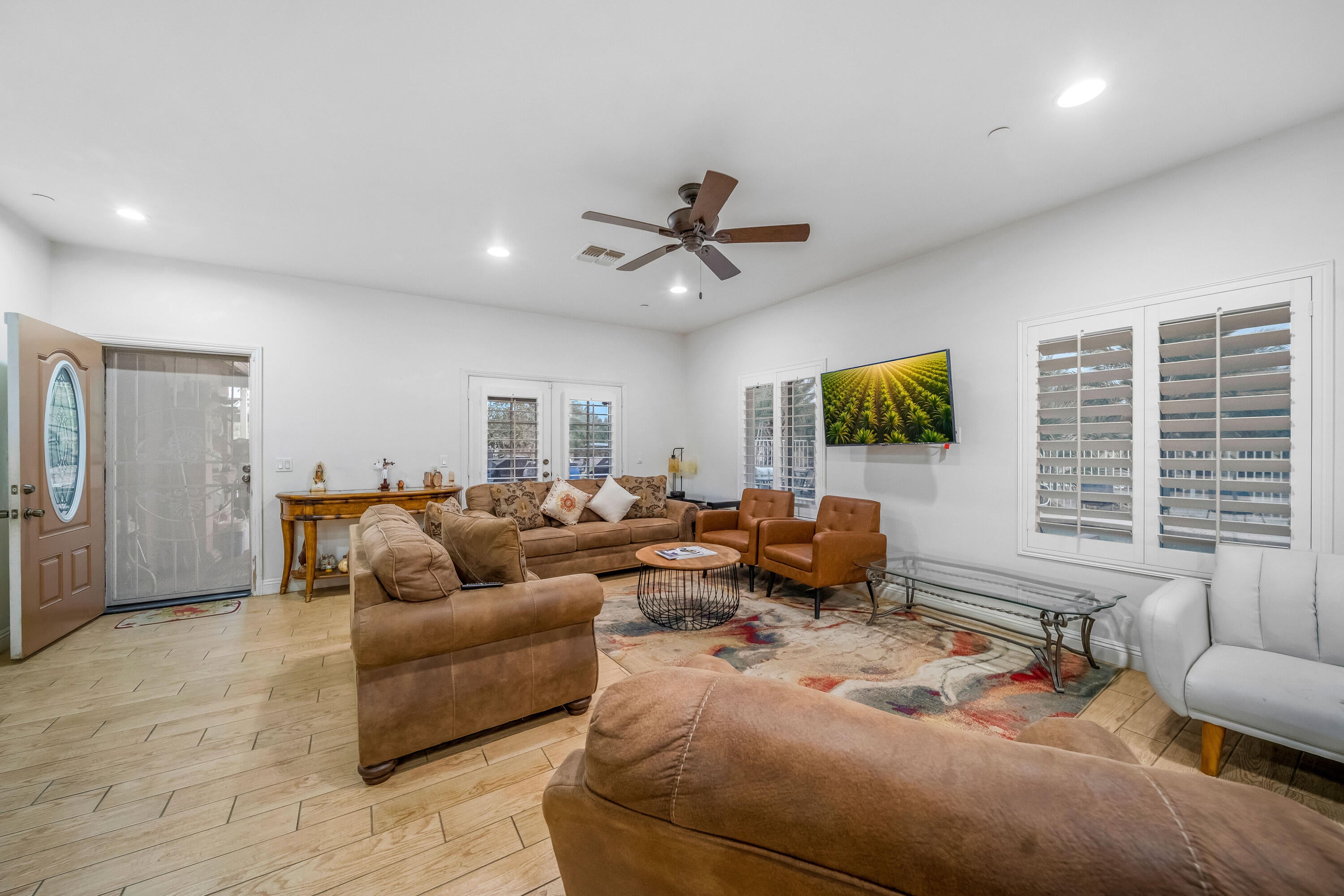 Thermal, California, 92274, United States, 3 Bedrooms Bedrooms, ,4 BathroomsBathrooms,Residential,For Sale,2006584