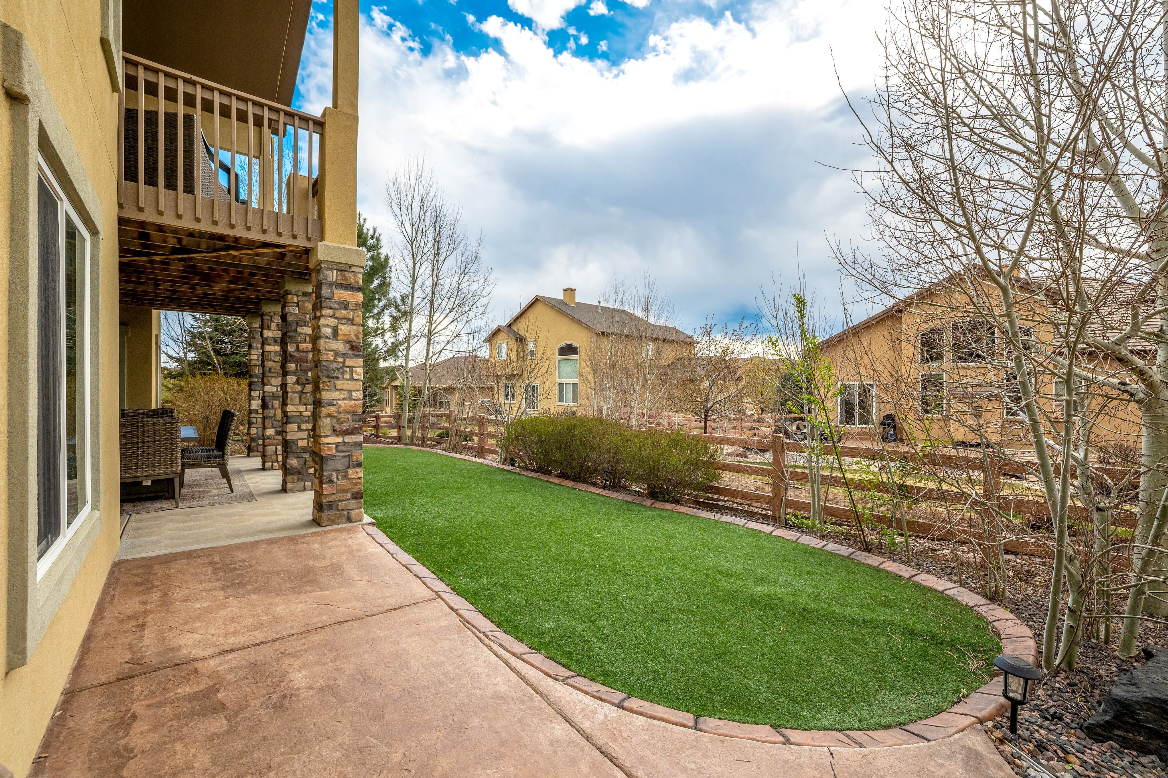  Elevated Living with Unmatched Pikes Peak Views in Flying Horse - 物件實景