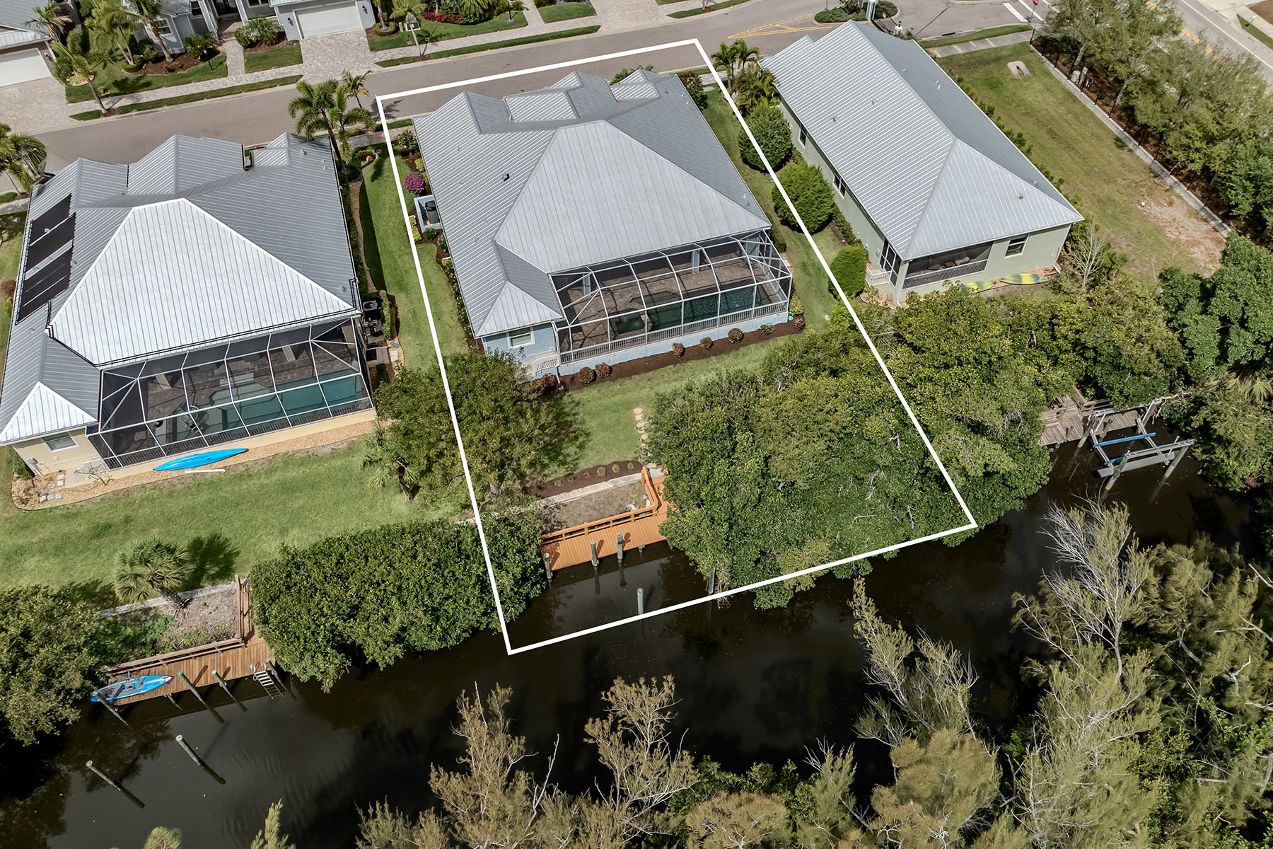  COTTAGES OF CURRY CREEK - 物件實景