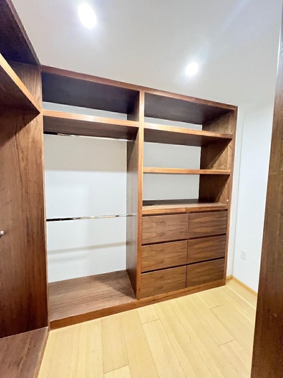 Miguel Hidalgo, Ciudad de México, 11540, Mexico, 2 Bedrooms Bedrooms, ,2 BathroomsBathrooms,Residential,For Sale,1971317