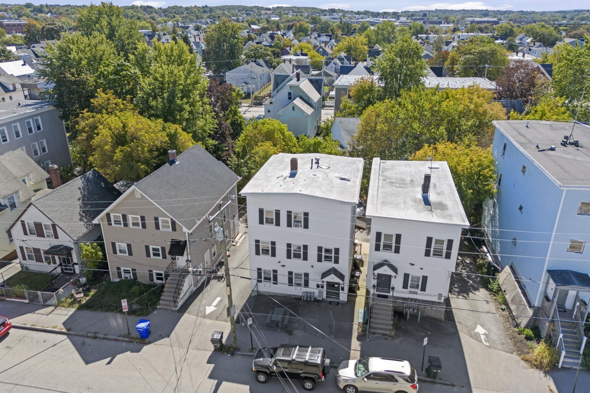 Manchester, New Hampshire, 03103, United States, ,3 BathroomsBathrooms,Residential,For Sale,1979681