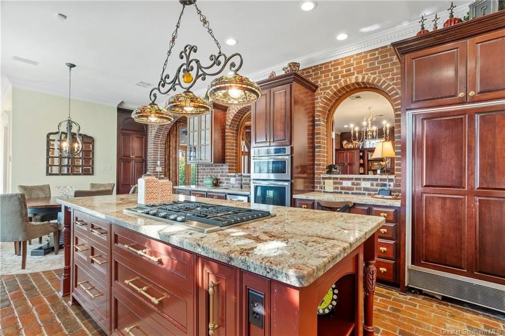 Lake Charles, Louisiana, 70605, United States, 5 Bedrooms Bedrooms, ,4 BathroomsBathrooms,Residential,For Sale,1977188