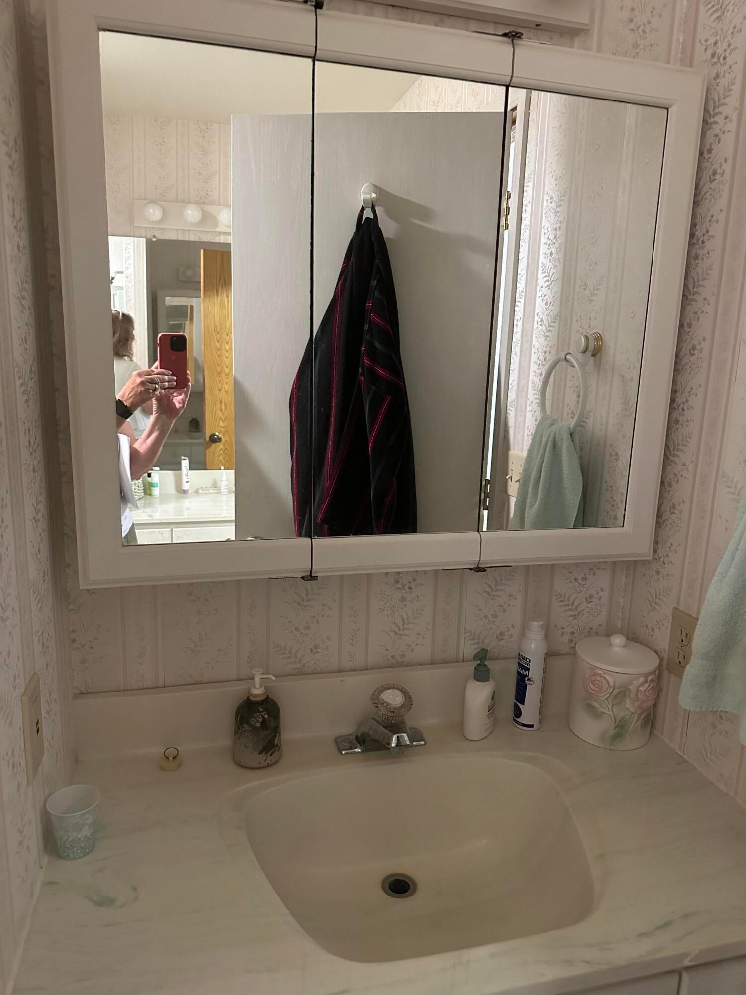 Traverse City, Michigan, 49696, United States, 2 Bedrooms Bedrooms, ,4 BathroomsBathrooms,Residential,For Sale,1712090
