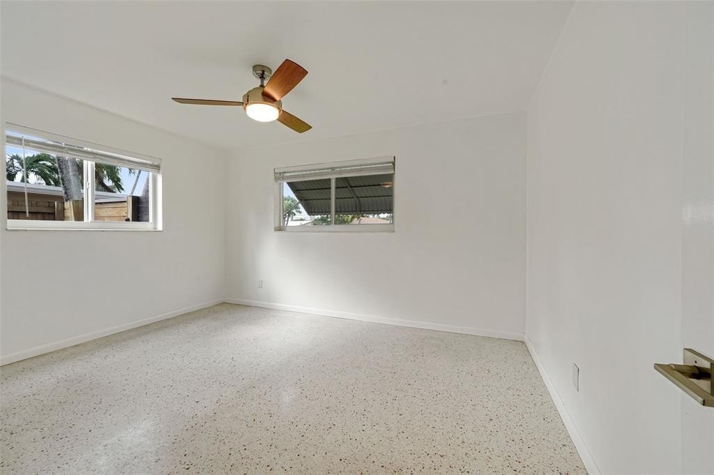 Hollywood, Florida, 33021, United States, 2 Bedrooms Bedrooms, ,1 BathroomBathrooms,Residential,For Sale,1982688