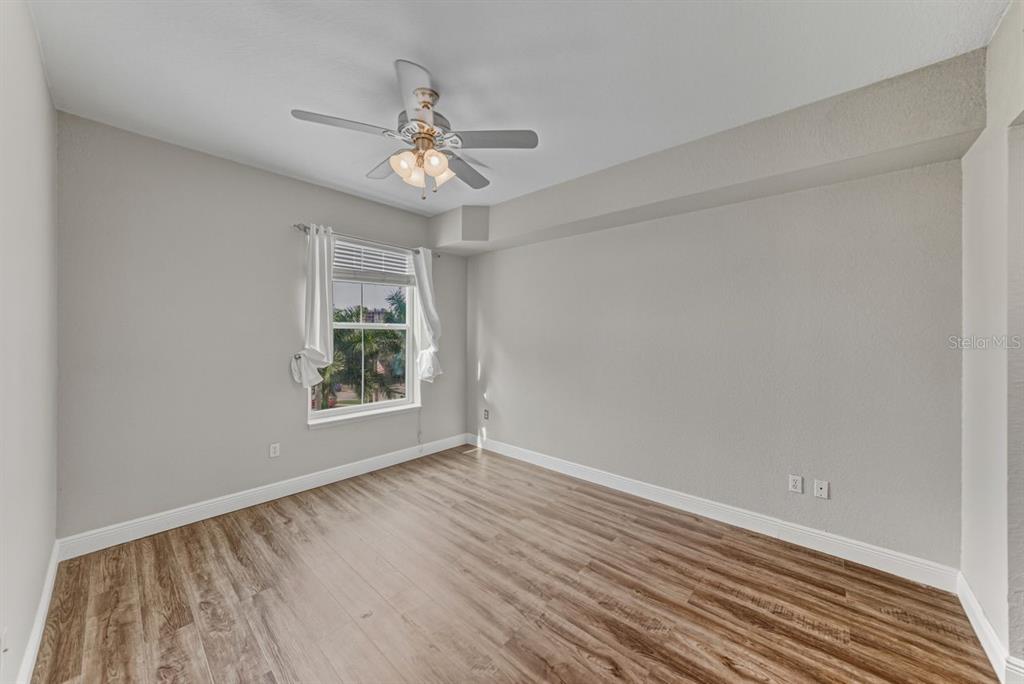 Tampa, Florida, 33602, United States, 2 Bedrooms Bedrooms, ,2 BathroomsBathrooms,Residential,For Sale,2002253