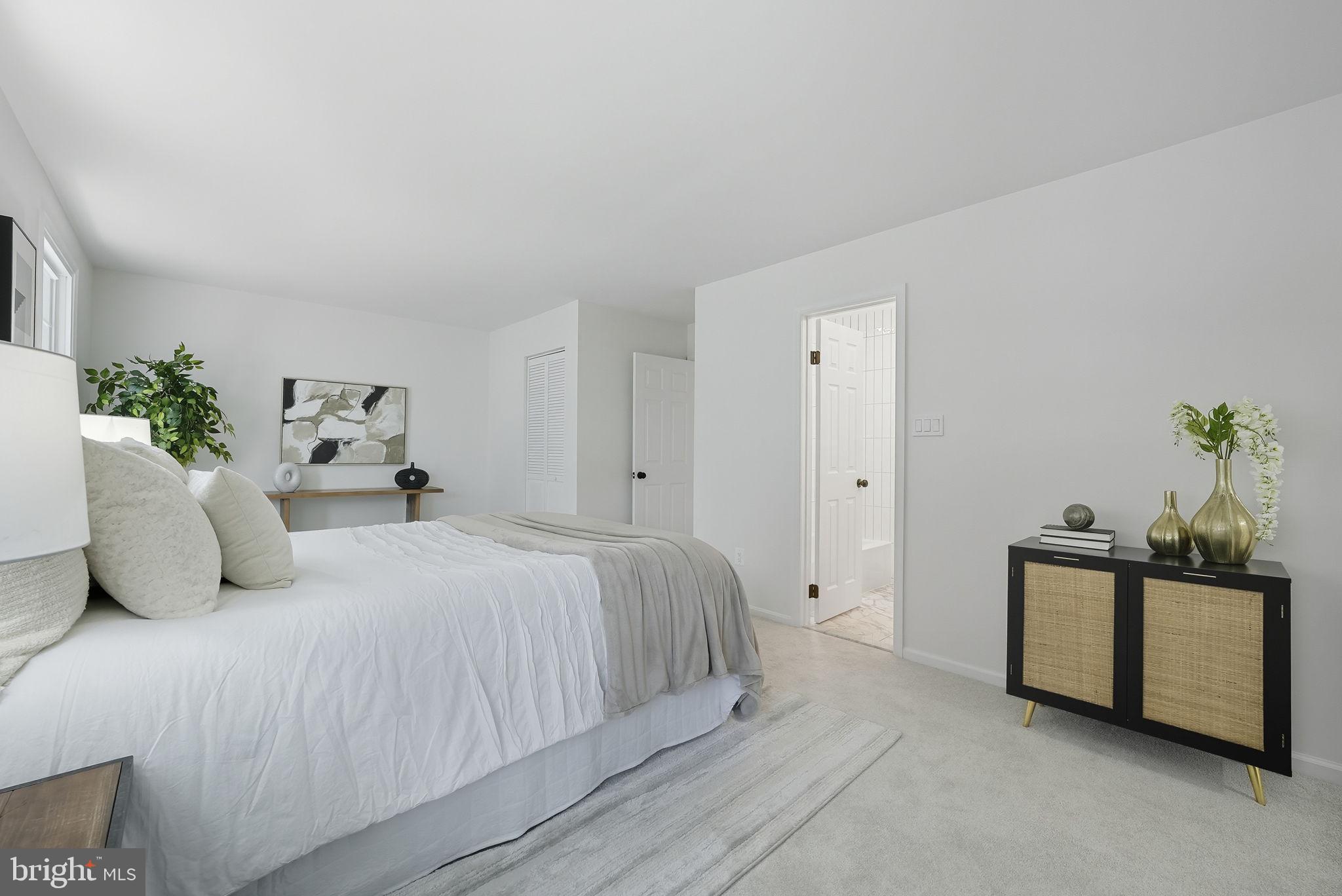 Fairfax, Virginia, 22032, United States, 4 Bedrooms Bedrooms, ,3 BathroomsBathrooms,Residential,For Sale,1984417