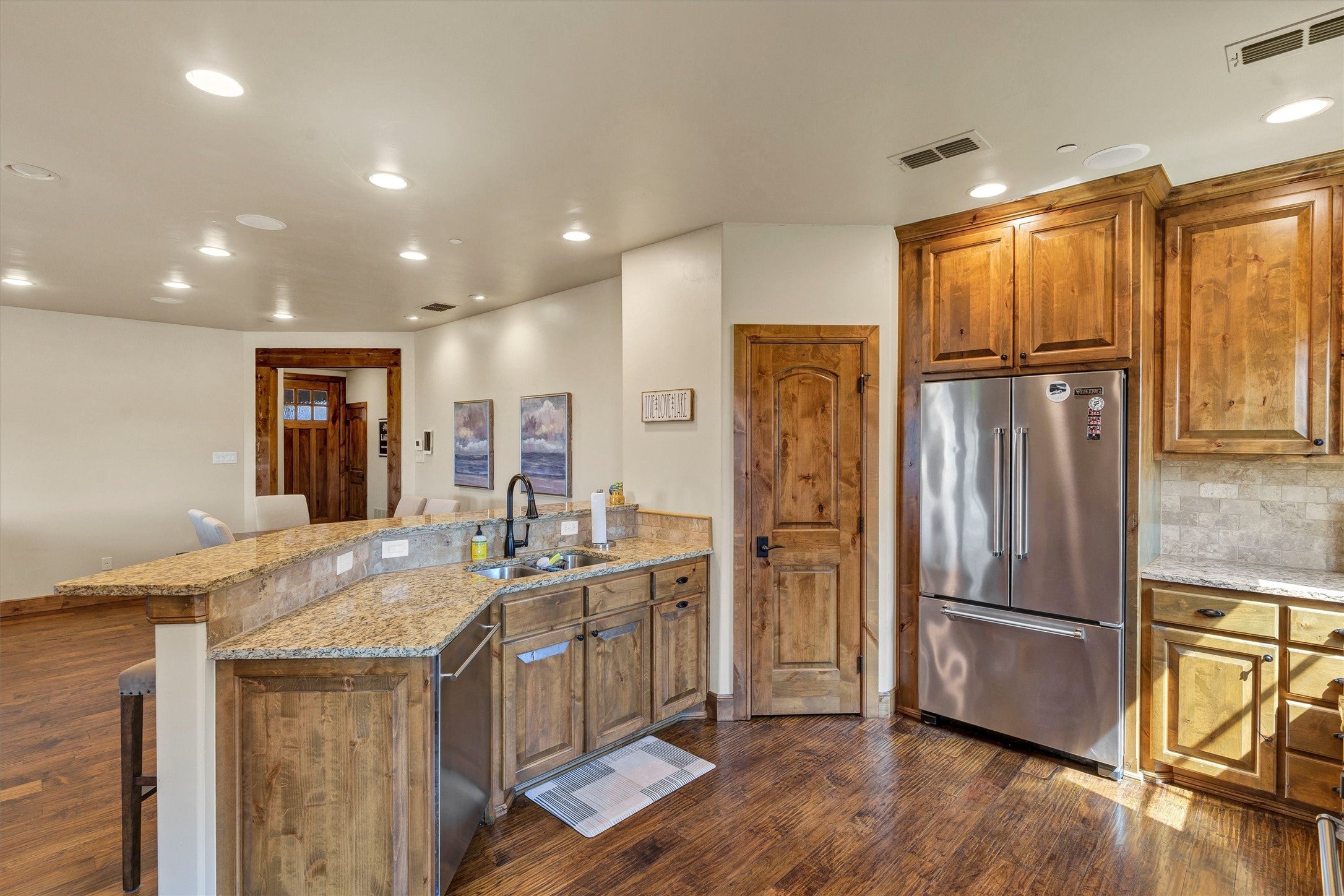 Graford, Texas, 76449, United States, 3 Bedrooms Bedrooms, ,4 BathroomsBathrooms,Residential,For Sale,1982485