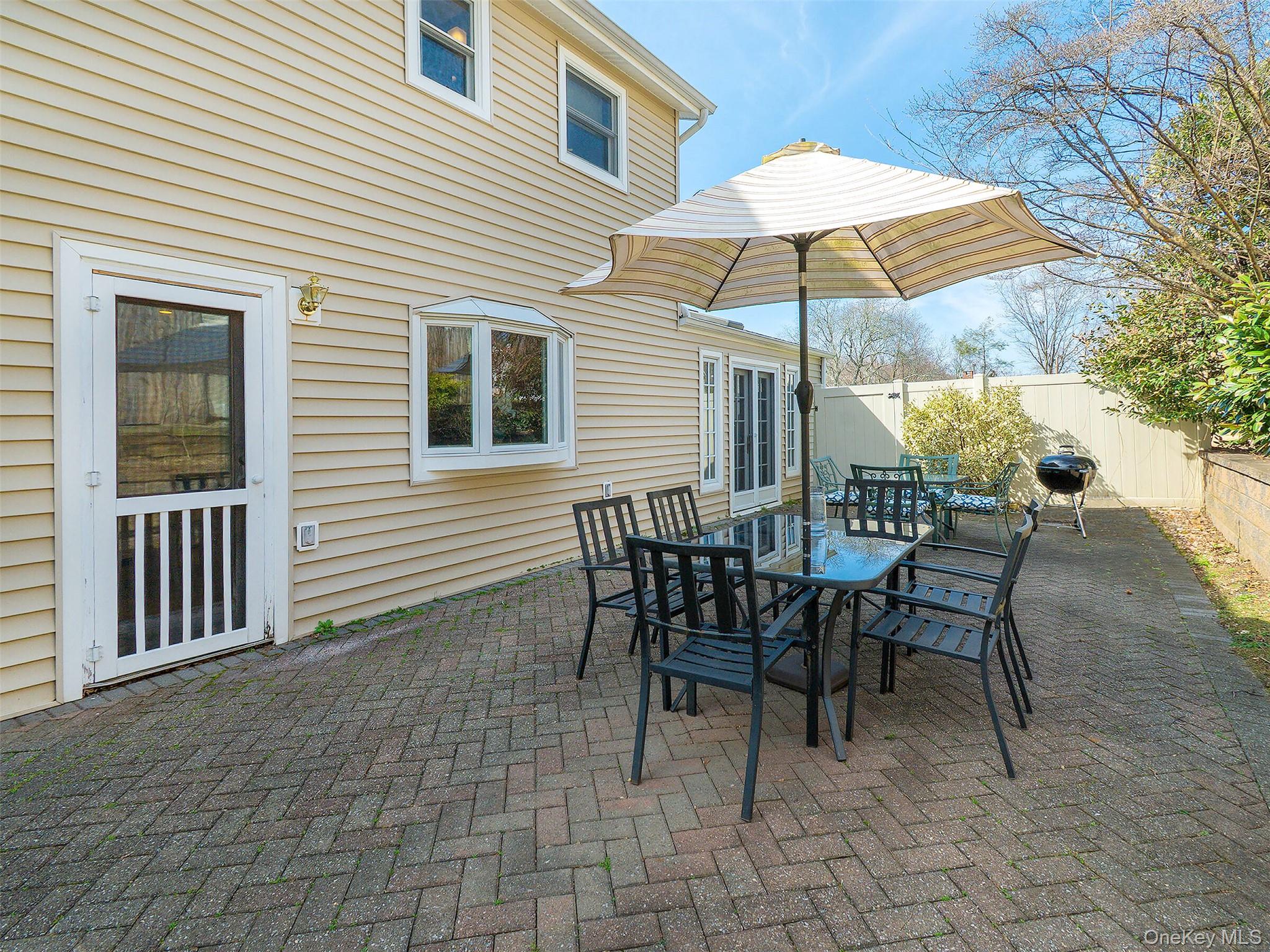  1 Deusenberg Drive, East Norwich, NY, 11732 - 物件實景