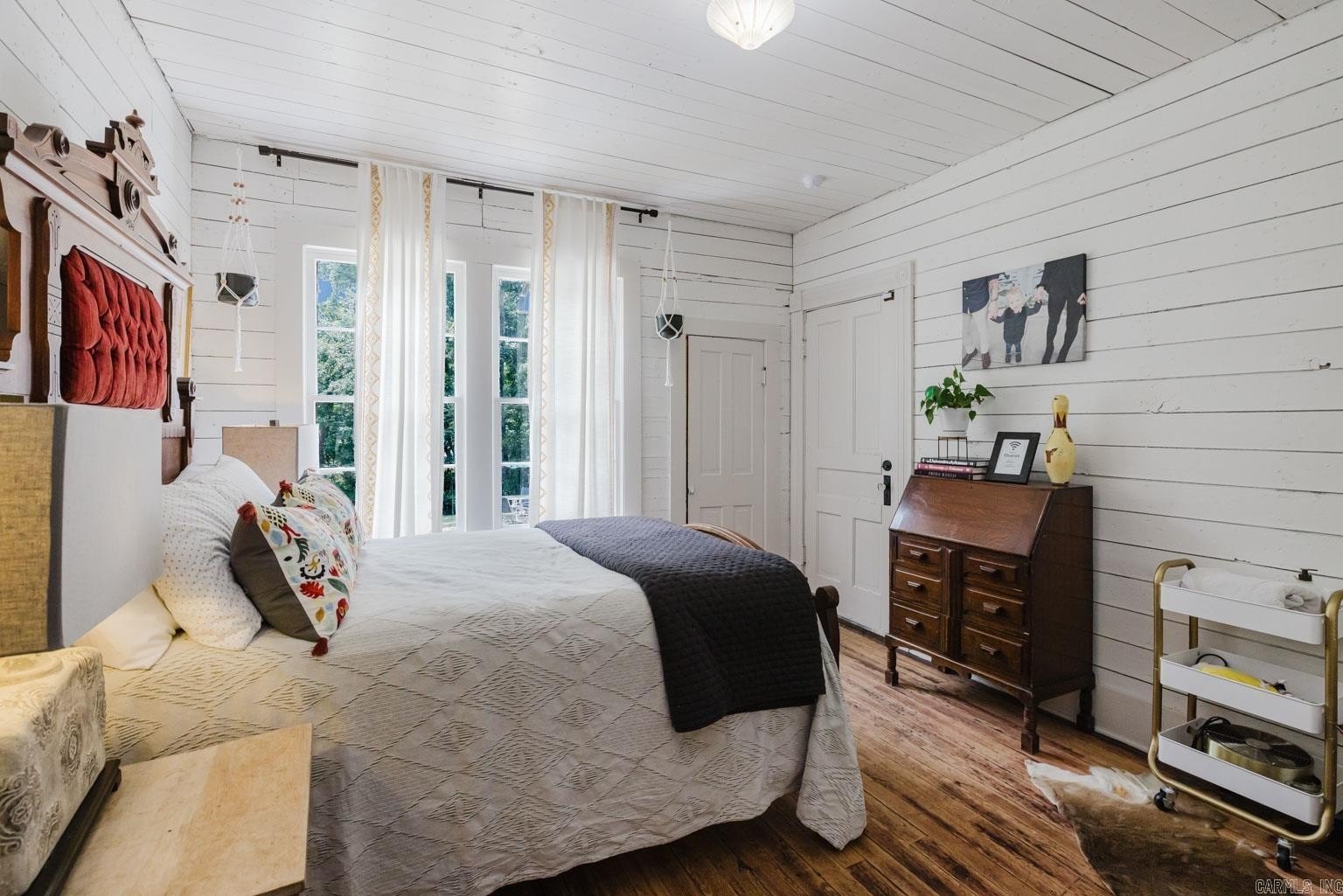 Benton, Arkansas, 72015, United States, 5 Bedrooms Bedrooms, ,3 BathroomsBathrooms,Residential,For Sale,1978778