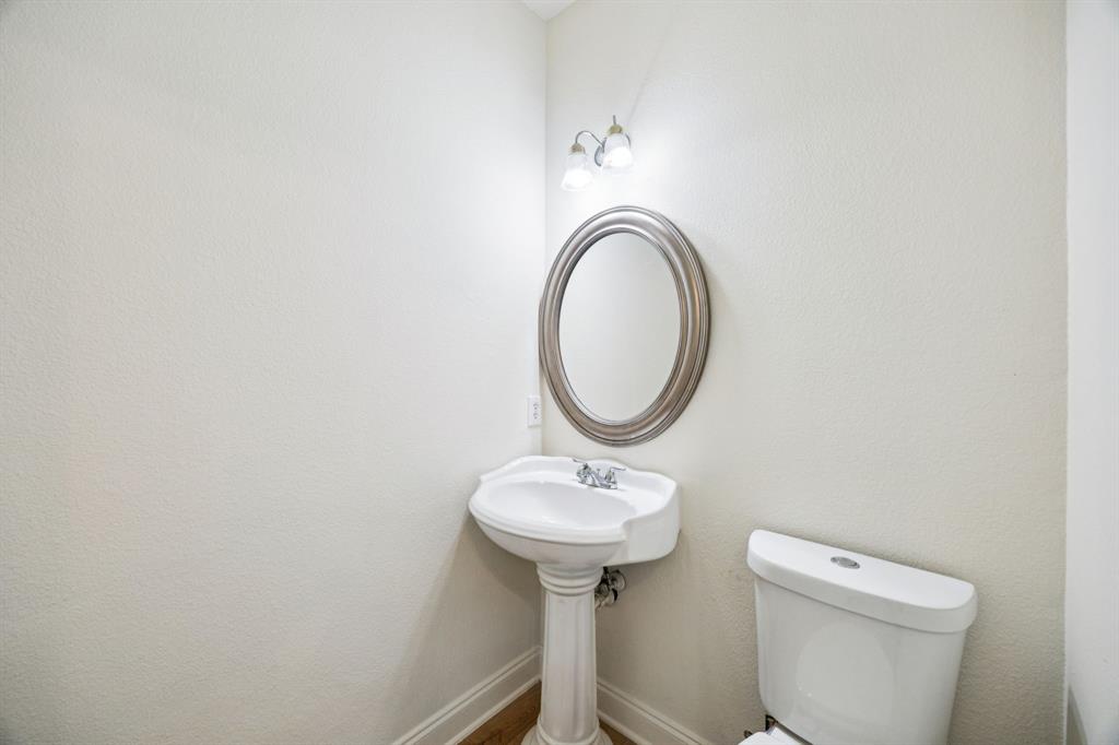 Plano, Texas, 75074, United States, 5 Bedrooms Bedrooms, ,4 BathroomsBathrooms,Residential,For Sale,1956892