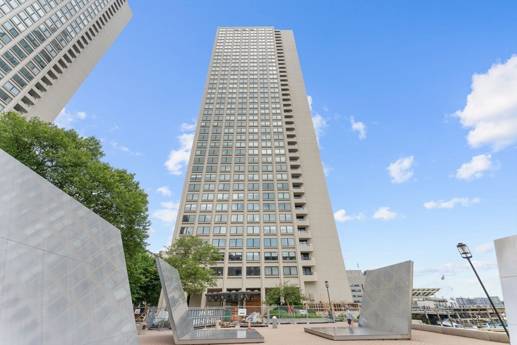 Boston, Massachusetts, 02110, United States, 1 Bedroom Bedrooms, ,1 BathroomBathrooms,Residential,For Sale,2030295