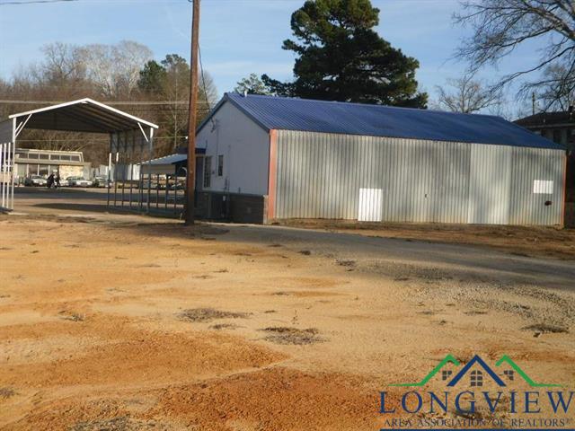 604 US HWY 271 S, Gilmer, Texas, 75644, United States, ,Residential,For Sale,604 US HWY 271 S,1682953