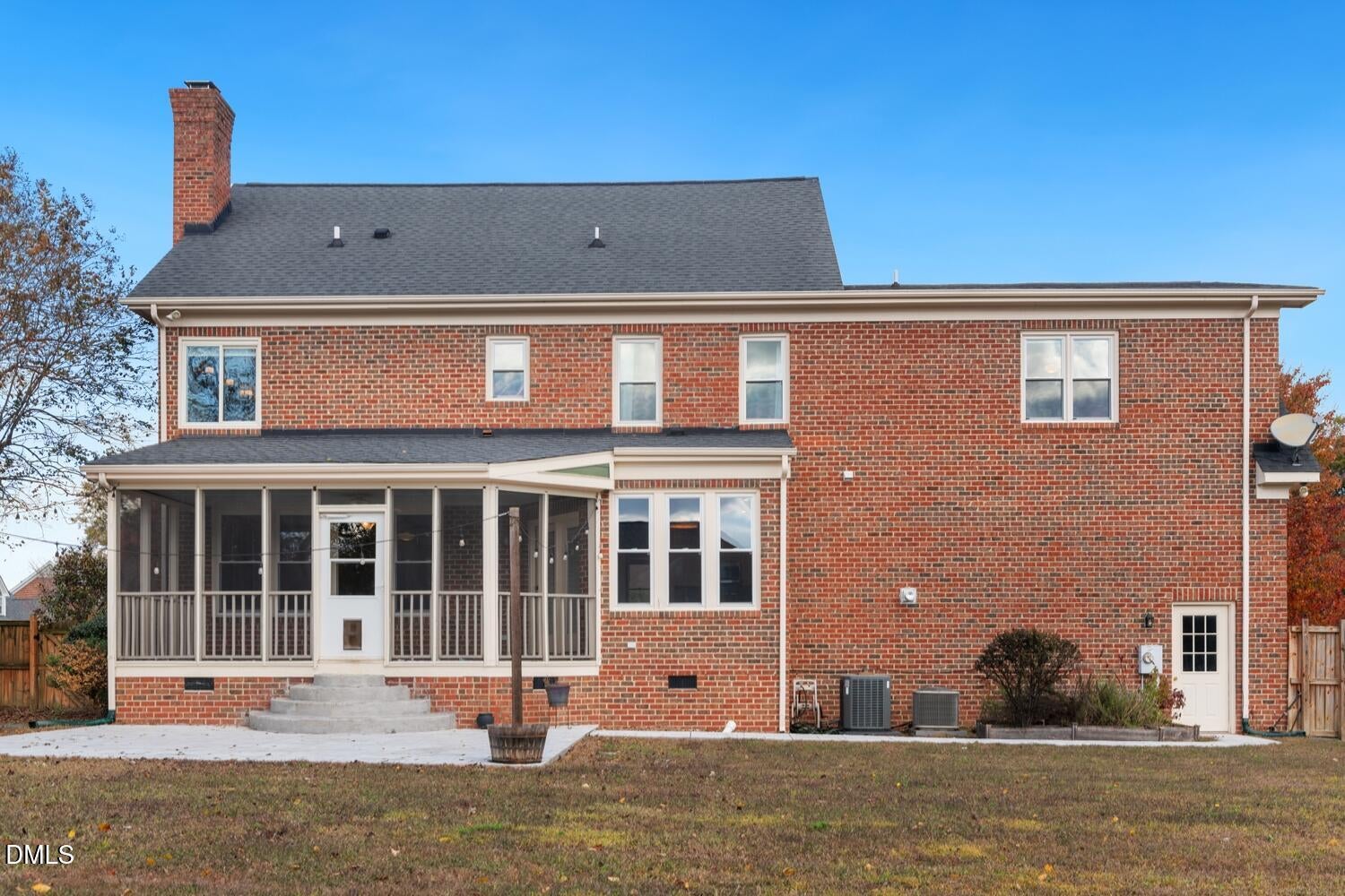 Rolesville, North Carolina, 27571, United States, 4 Bedrooms Bedrooms, ,3 BathroomsBathrooms,Residential,For Sale,1988070