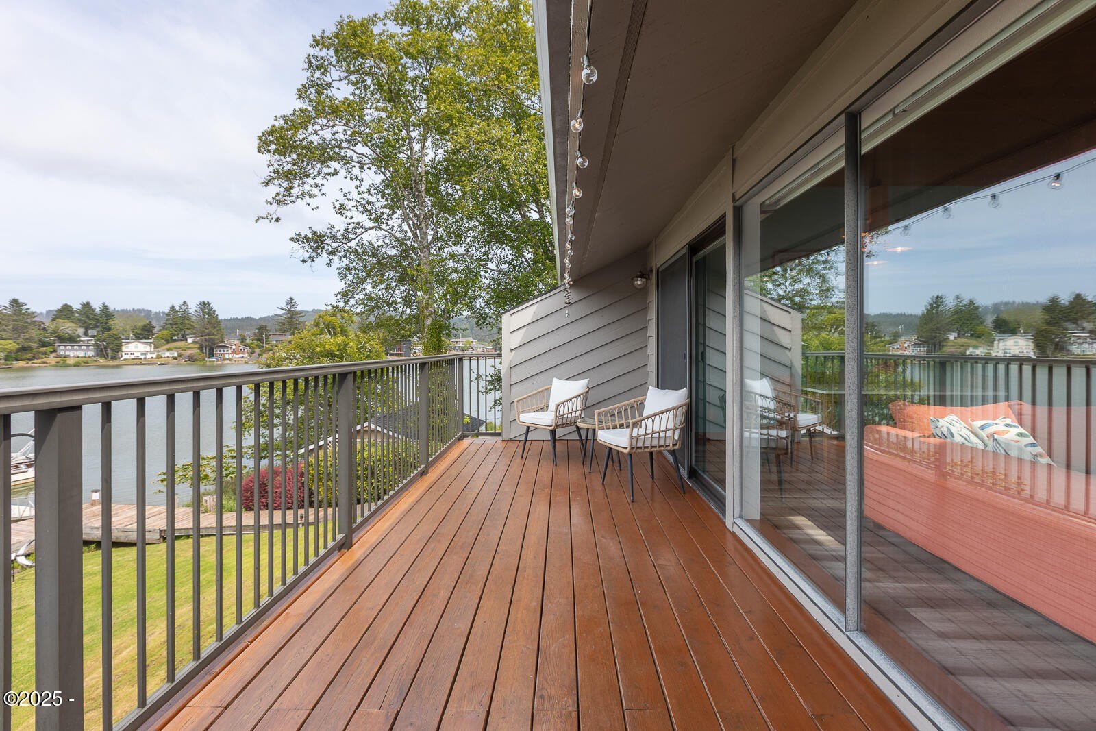 Lincoln City, Oregon, 97367, United States, 3 Bedrooms Bedrooms, ,2 BathroomsBathrooms,Residential,For Sale,1867179