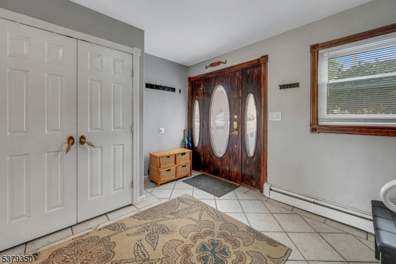 Mount Olive Twp., New Jersey, 07840, United States, 5 Bedrooms Bedrooms, ,4 BathroomsBathrooms,Residential,For Sale,2002933