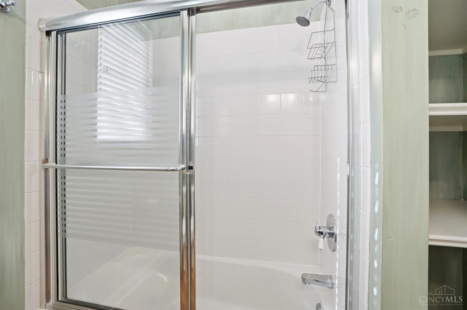 Hamilton Twp, Ohio, 45039, United States, 3 Bedrooms Bedrooms, ,3 BathroomsBathrooms,Residential,For Sale,1987530