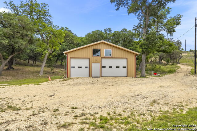 499 SADDLEBACK RIDGE TRL, Bandera, Texas, 78003, United States, 3 Bedrooms Bedrooms, ,3 BathroomsBathrooms,Residential,For Sale,499 SADDLEBACK RIDGE TRL,1618821