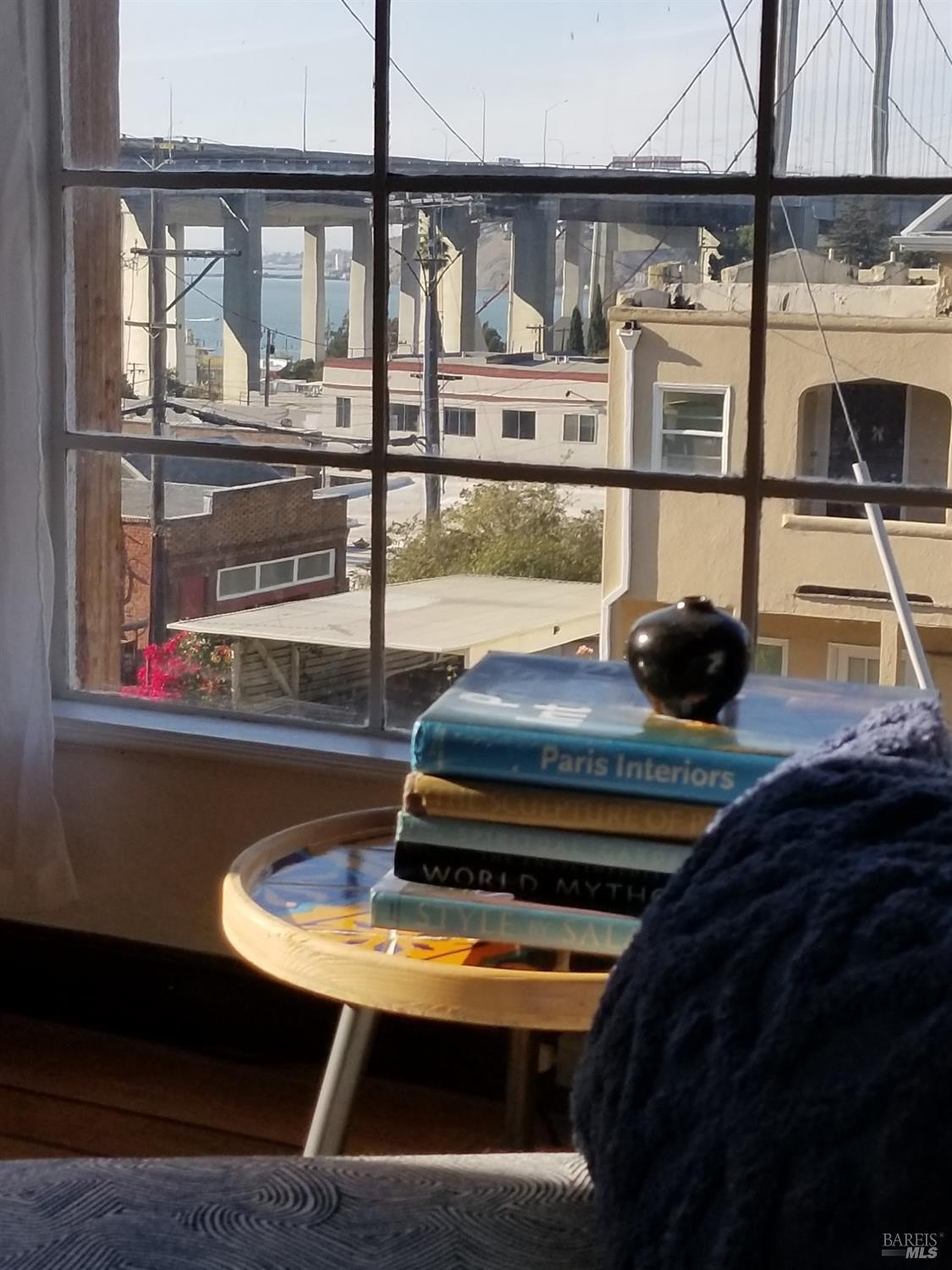 Crockett, California, 94525, United States, 2 Bedrooms Bedrooms, ,1 BathroomBathrooms,Residential,For Sale,1926566