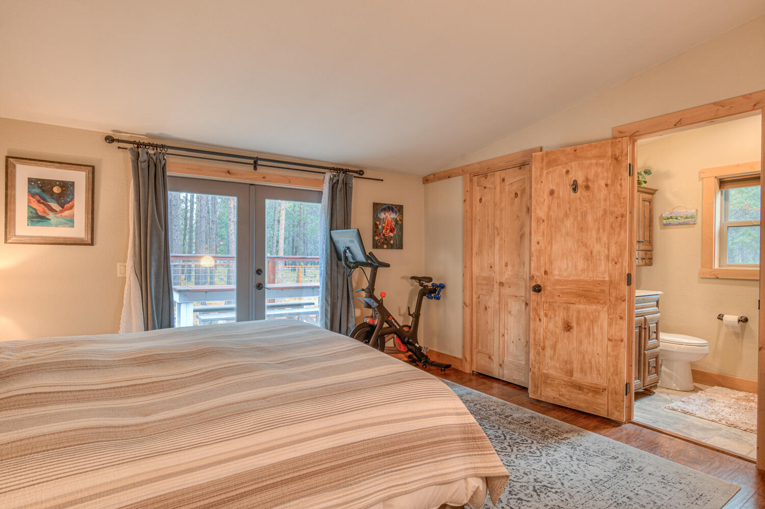 Bend, Oregon, 97707, United States, 2 Bedrooms Bedrooms, ,2 BathroomsBathrooms,Residential,For Sale,2000386