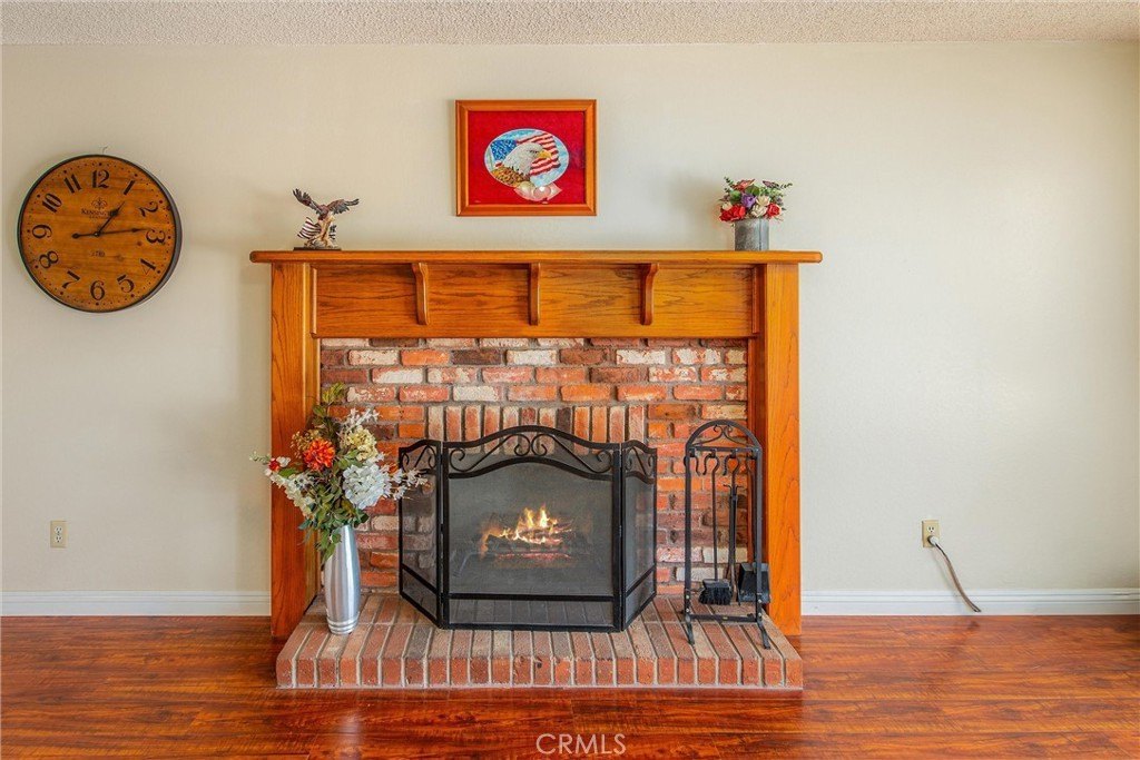 Fontana, California, 92335, United States, 3 Bedrooms Bedrooms, ,2 BathroomsBathrooms,Residential,For Sale,1987361