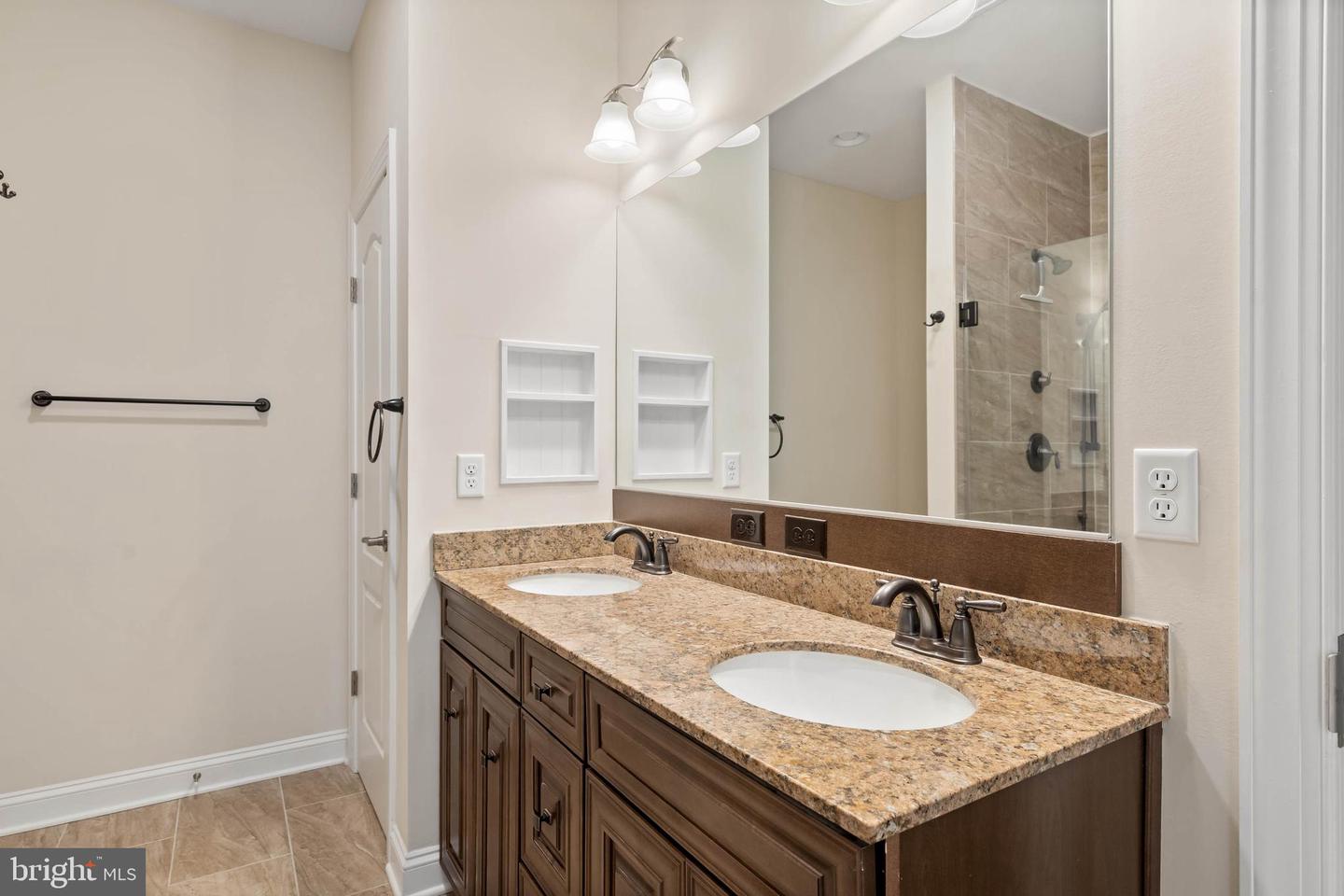 Millville, Delaware, 19967, United States, 4 Bedrooms Bedrooms, ,3 BathroomsBathrooms,Residential,For Sale,1901858